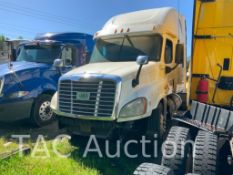 2012 Freightliner Cascadia 125 Sleeper Truck