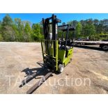 Clark GCS12 2500lb Forklift