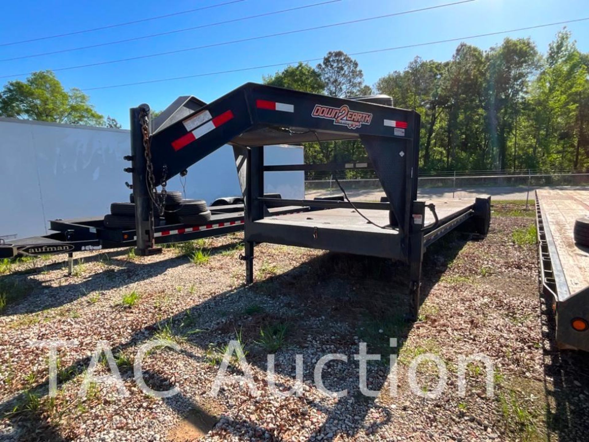 2019 Down To Earth 34ft Gooseneck Car Hauler Trailer