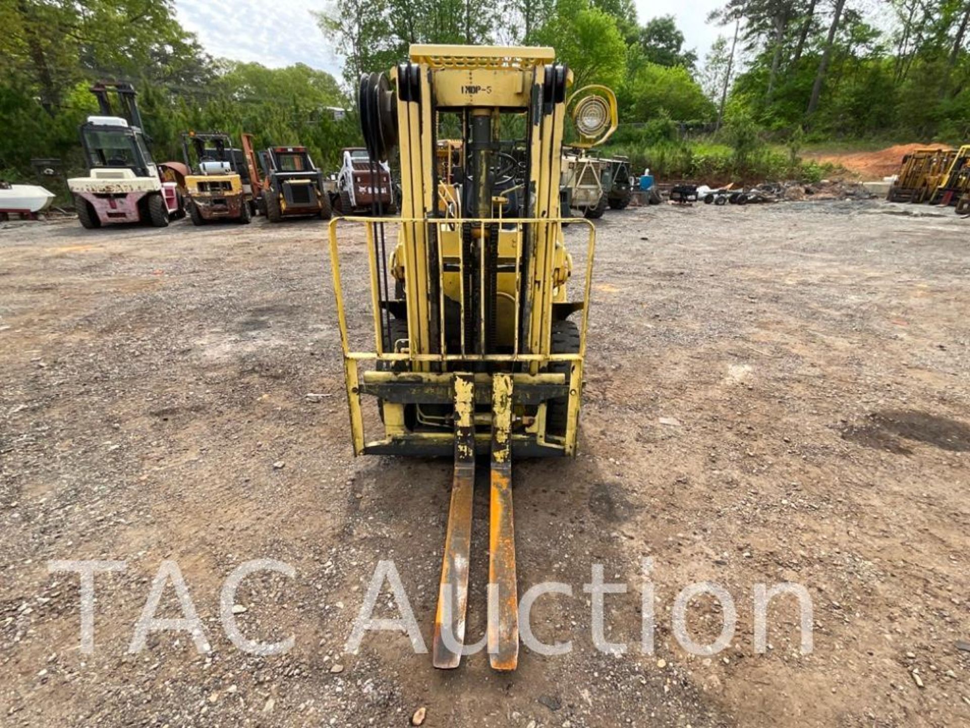 Hyster H40XLM 4000lb Diesel Forklift - Image 8 of 25