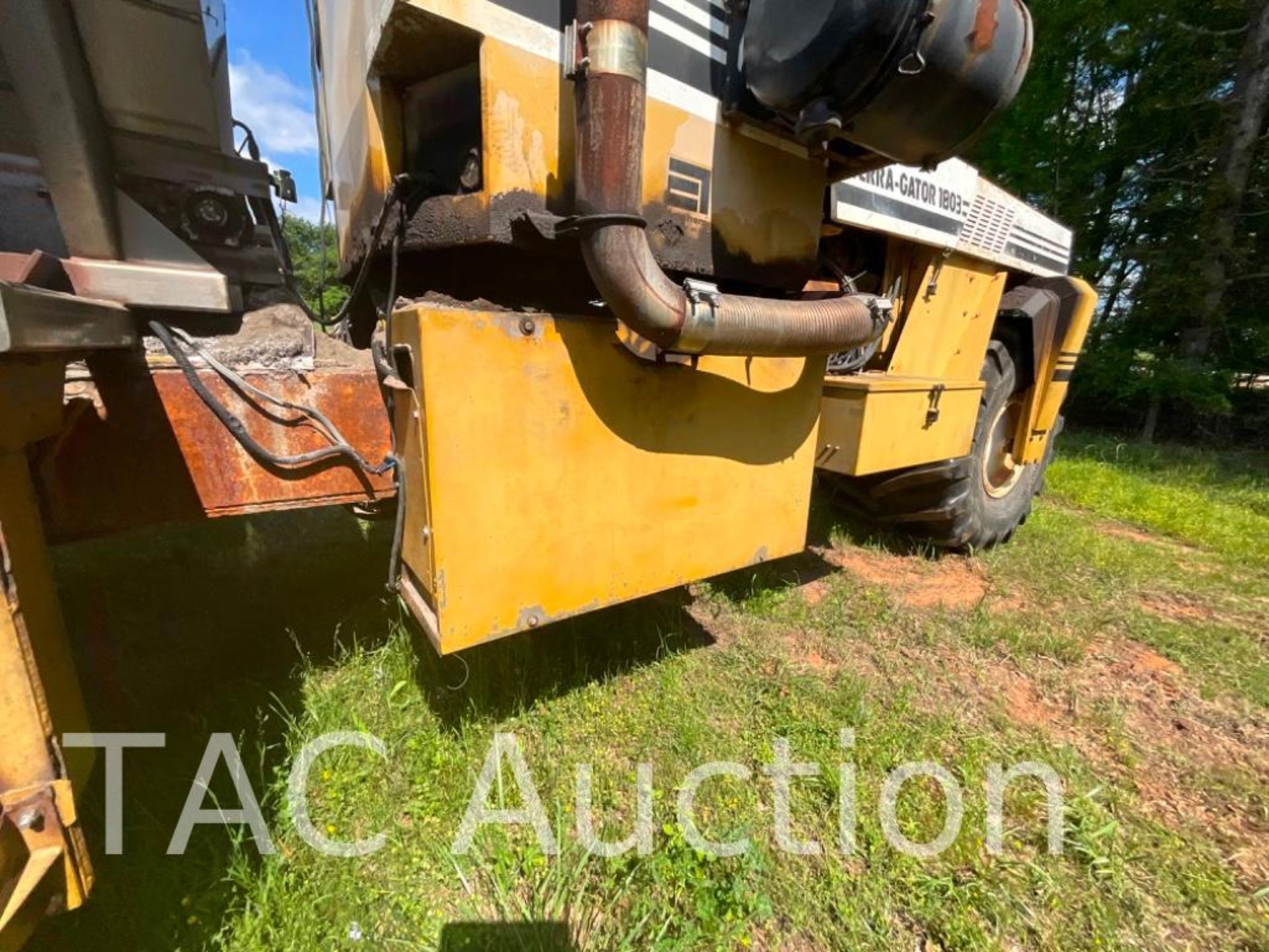 1995 AG-Chem Terra Gator 1803 Floater W/ Dry Box - Image 36 of 59