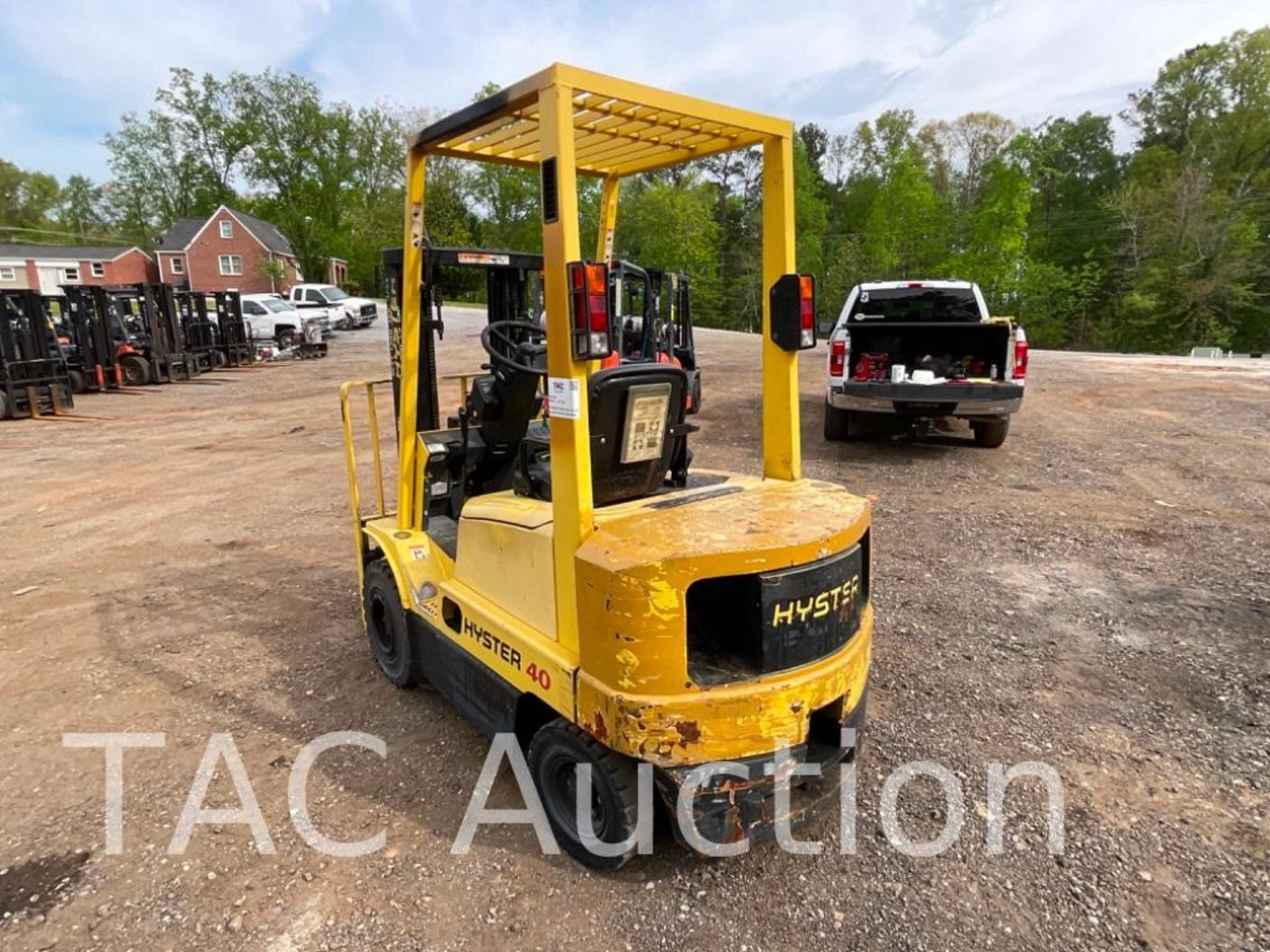 Hyster H40XMS 3850lb Diesel Forklift - Image 3 of 26