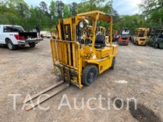 Hyster H40XLM 4000lb Diesel Forklift