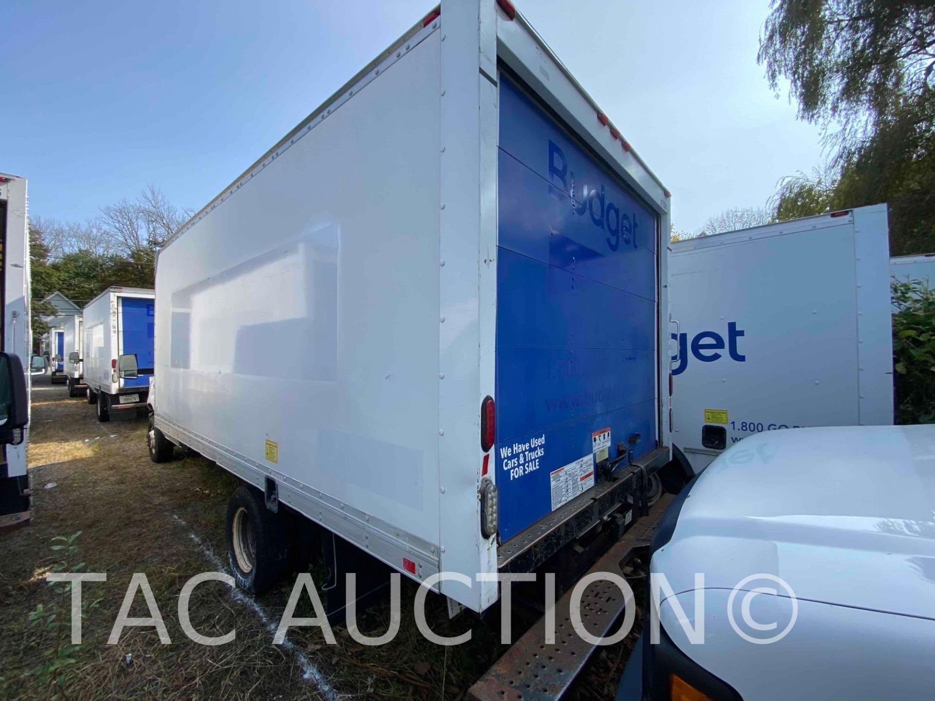 2016 Ford E-350 16ft Box Truck - Image 5 of 52