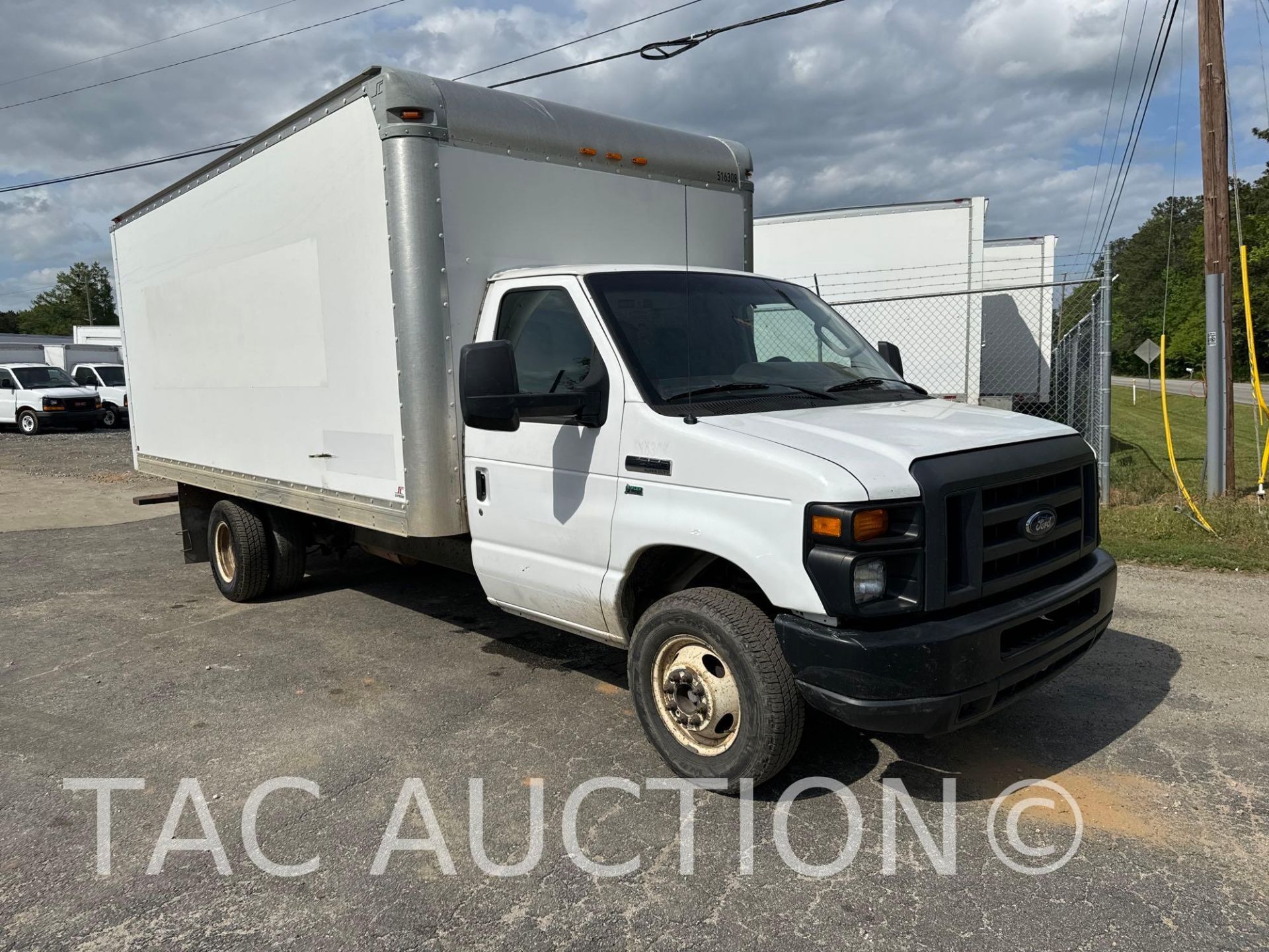 2015 Ford E-350 16ft Box Truck - Image 3 of 48