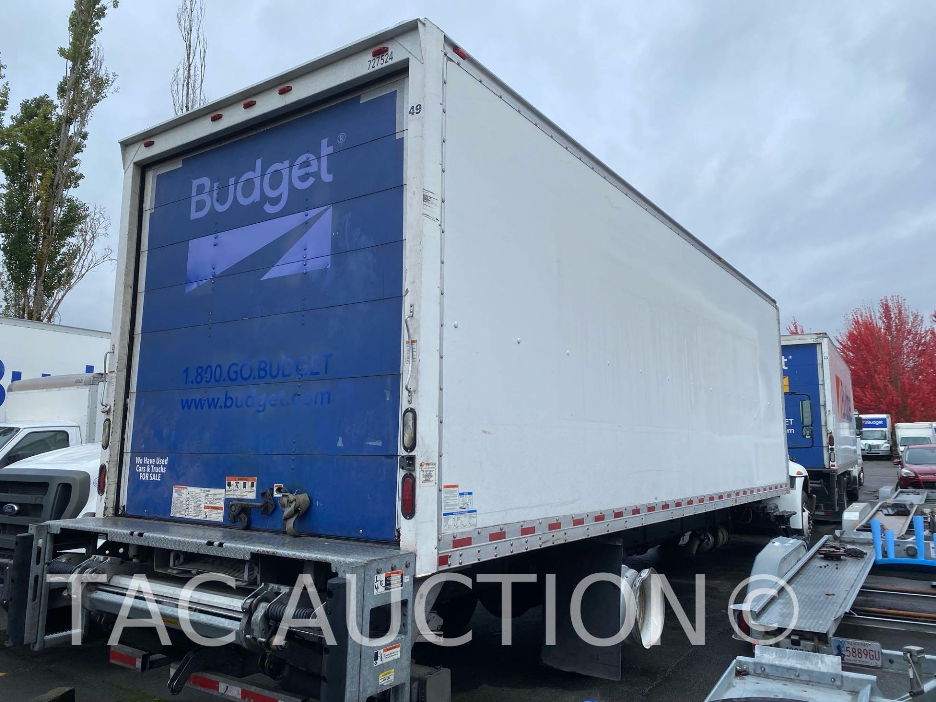 2018 International Durastar 4300 26ft Box Truck - Image 11 of 58