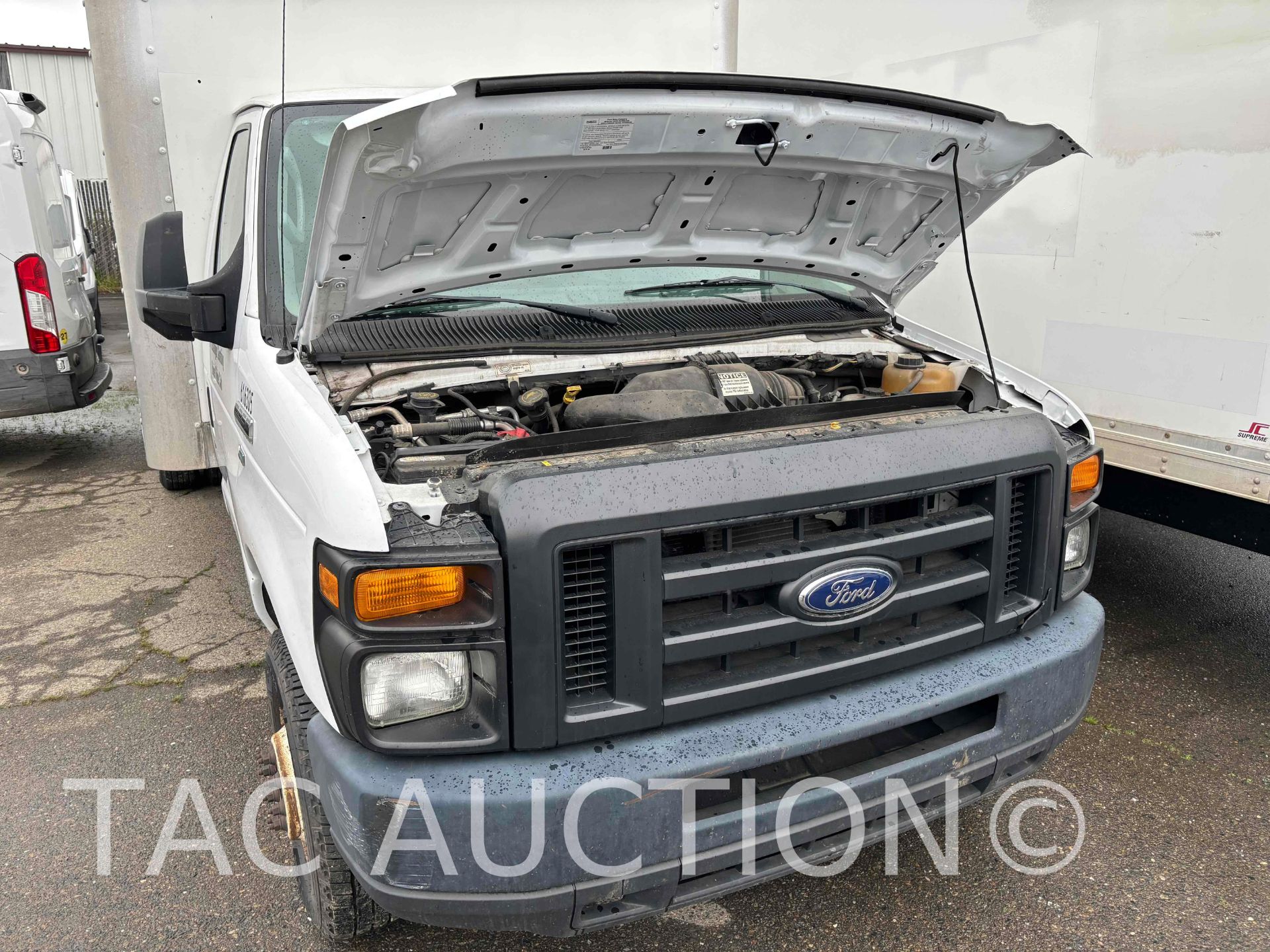 2016 Ford E-350 16ft Box Truck - Bild 8 aus 66