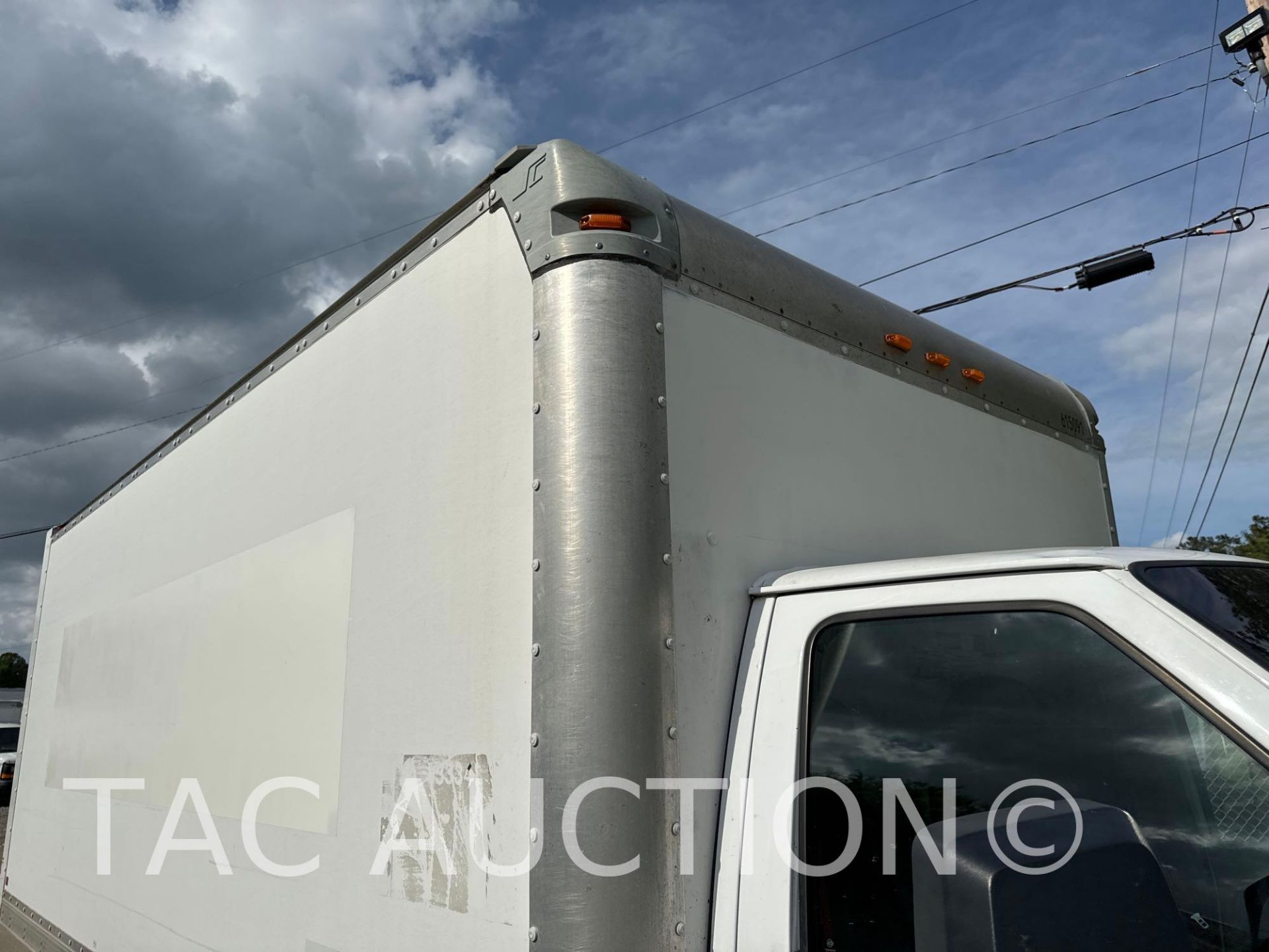 2016 Ford E-350 16ft Box Truck - Image 18 of 48