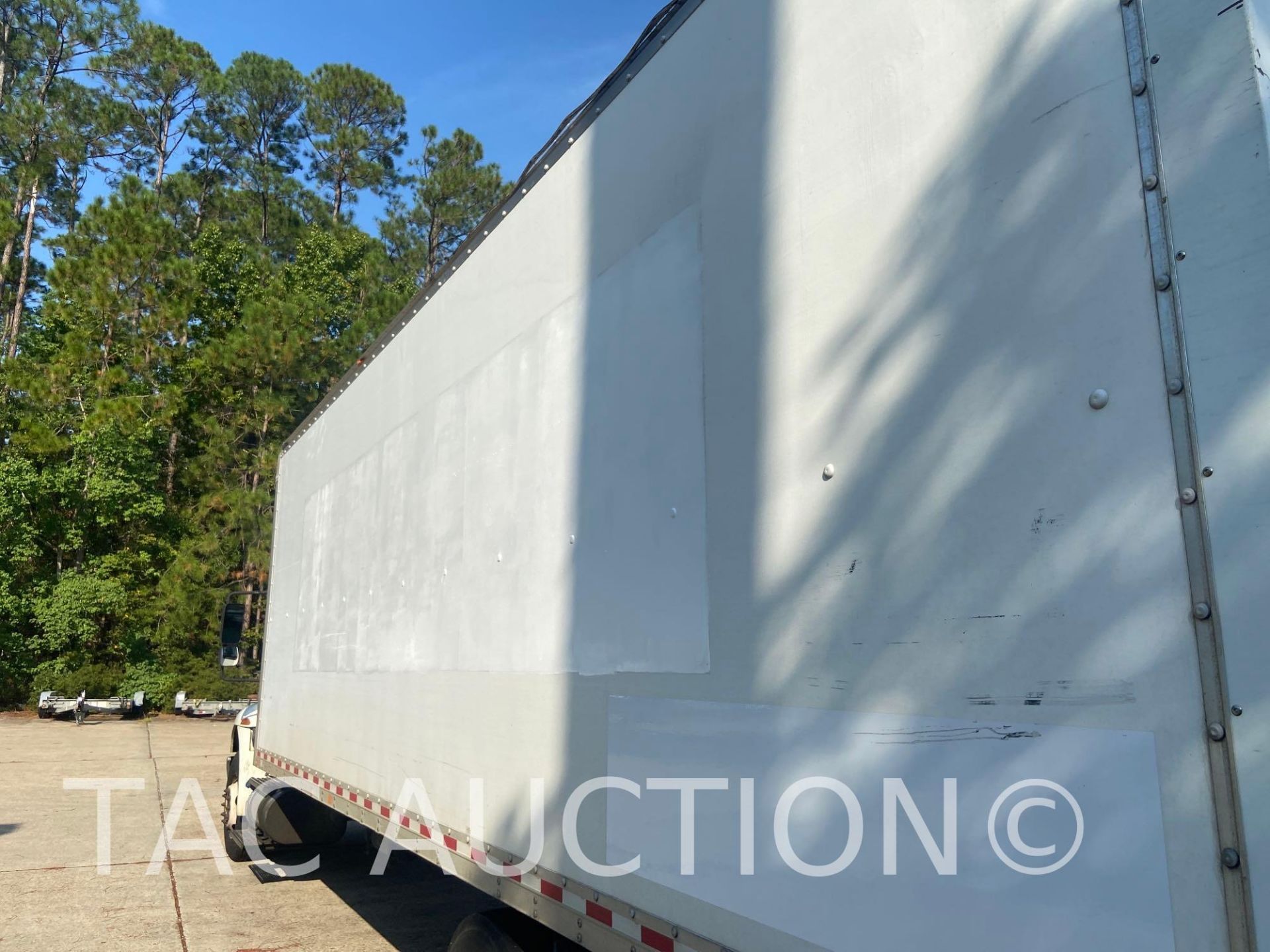 2017 International Durastar 4300 26ft Box Truck - Image 42 of 68