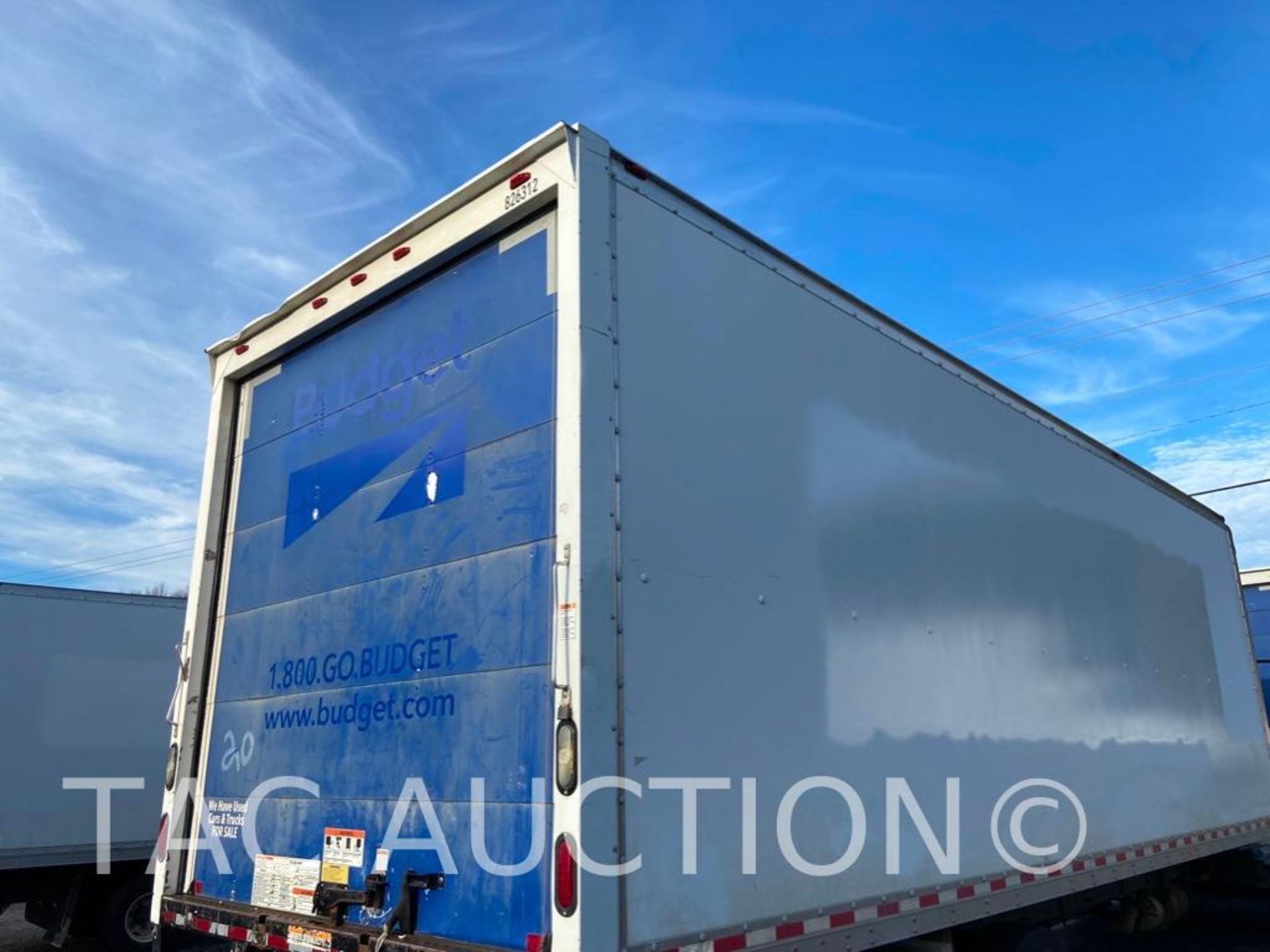 2018 International Durastar 4300 26ft Box Truck - Image 44 of 96