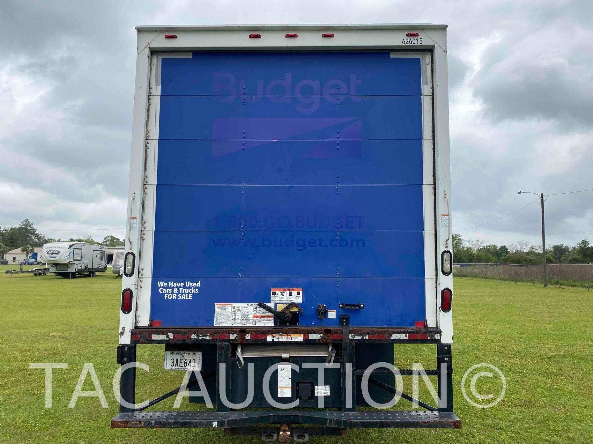 2016 Freightliner M2 26ft Box Truck - Image 5 of 61