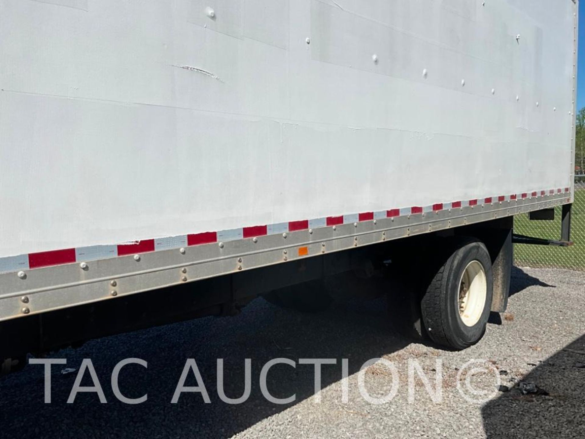 2016 Freightliner M2 106 26ft Box Truck - Image 4 of 81