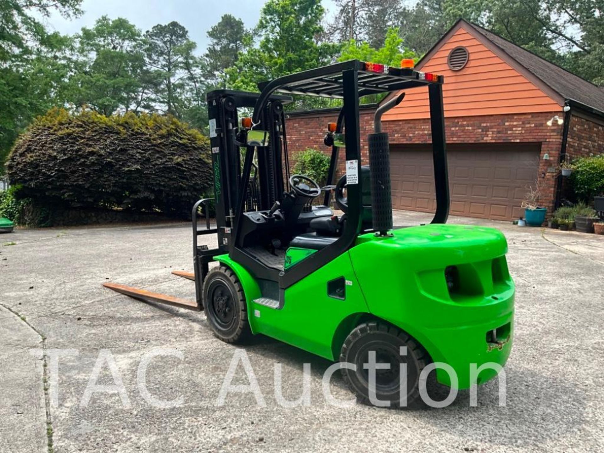 2023 Viper FD35T 4900lb Diesel Forklift - Image 3 of 37