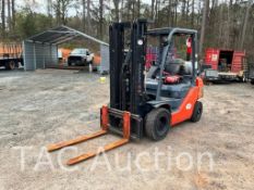 2018 Toyota 8FGU20 4000lb Forklift