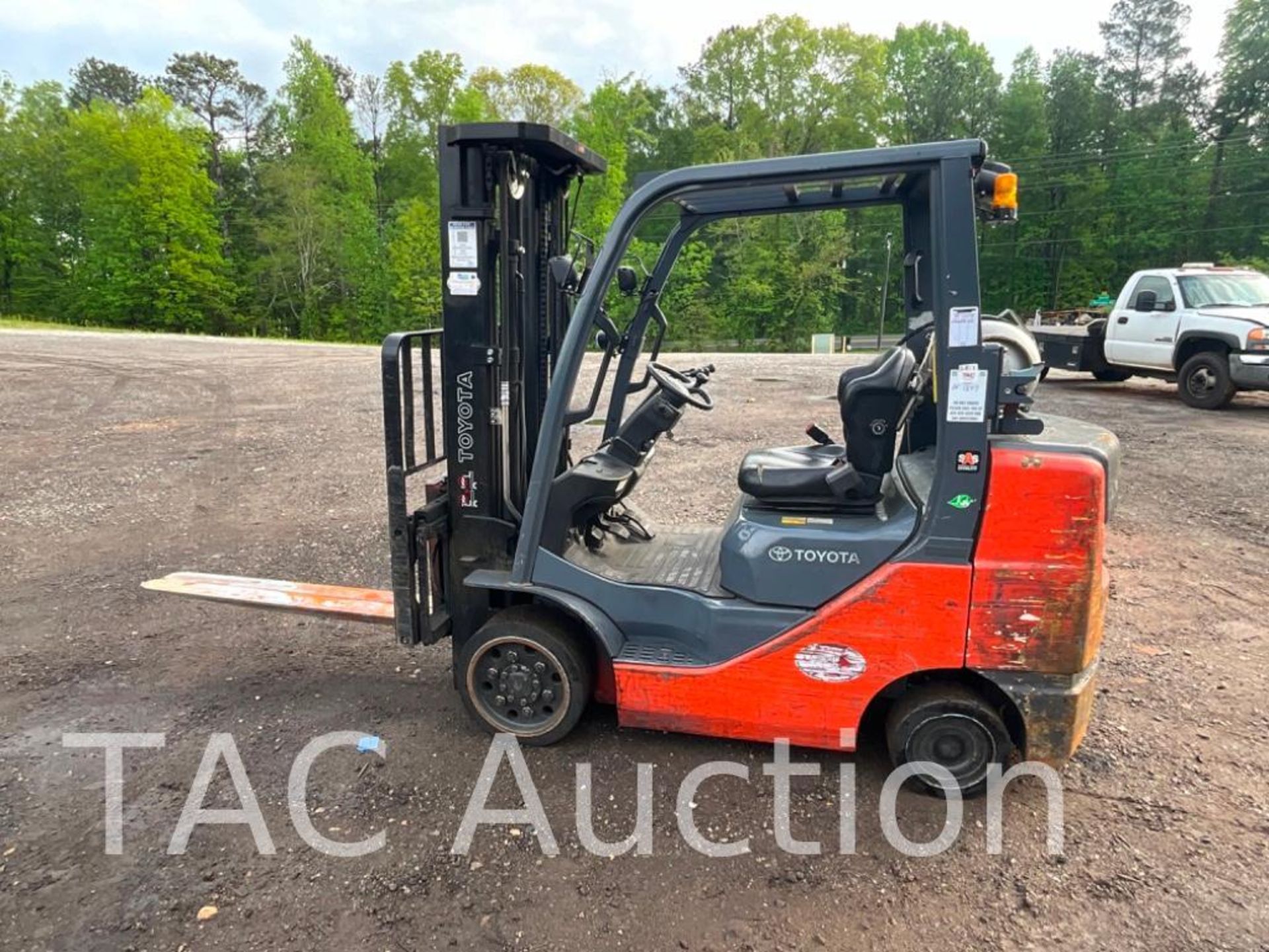 2018 Toyota FGCU32 6500lb Forklift - Image 2 of 20