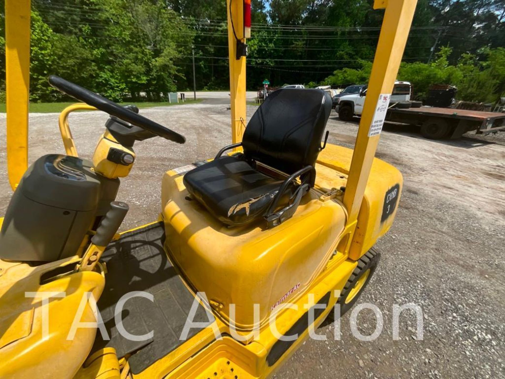 Kalmar P60BXPS 6000lb Diesel Forklift - Image 11 of 30