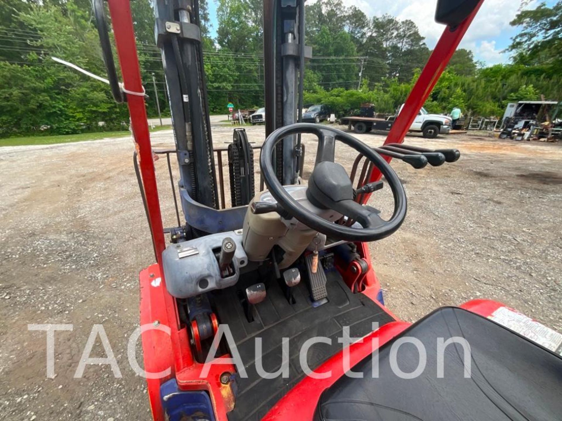 Kalmar P60BXPS 6000lb Diesel Forklift - Image 12 of 23