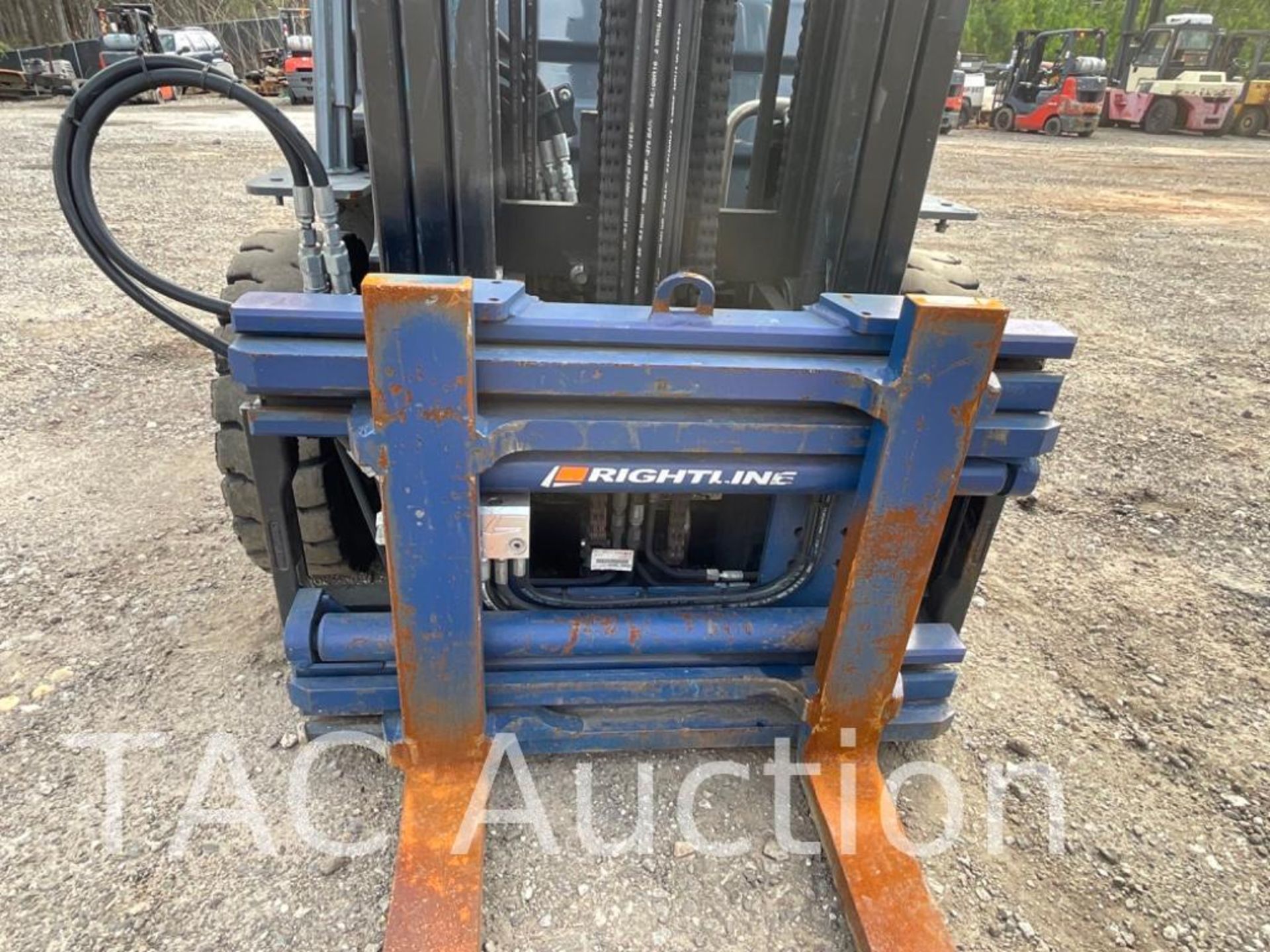 2018 Toyota 8FGU20 LP 4000lb Forklift - Image 9 of 23