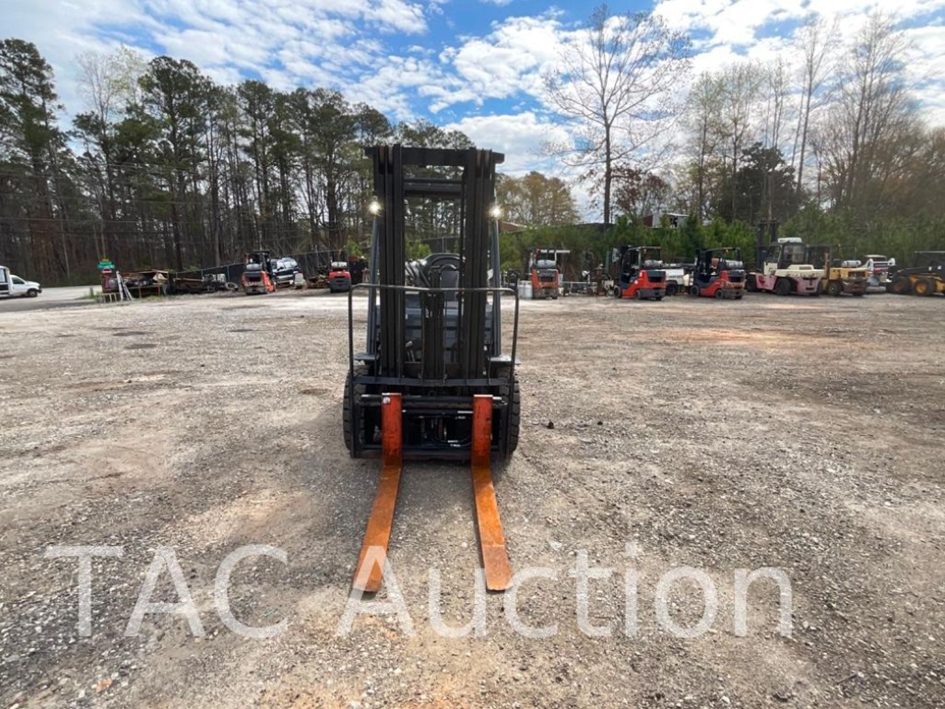 2018 Toyota 8FGU20 LP 4000lb Forklift - Image 8 of 22