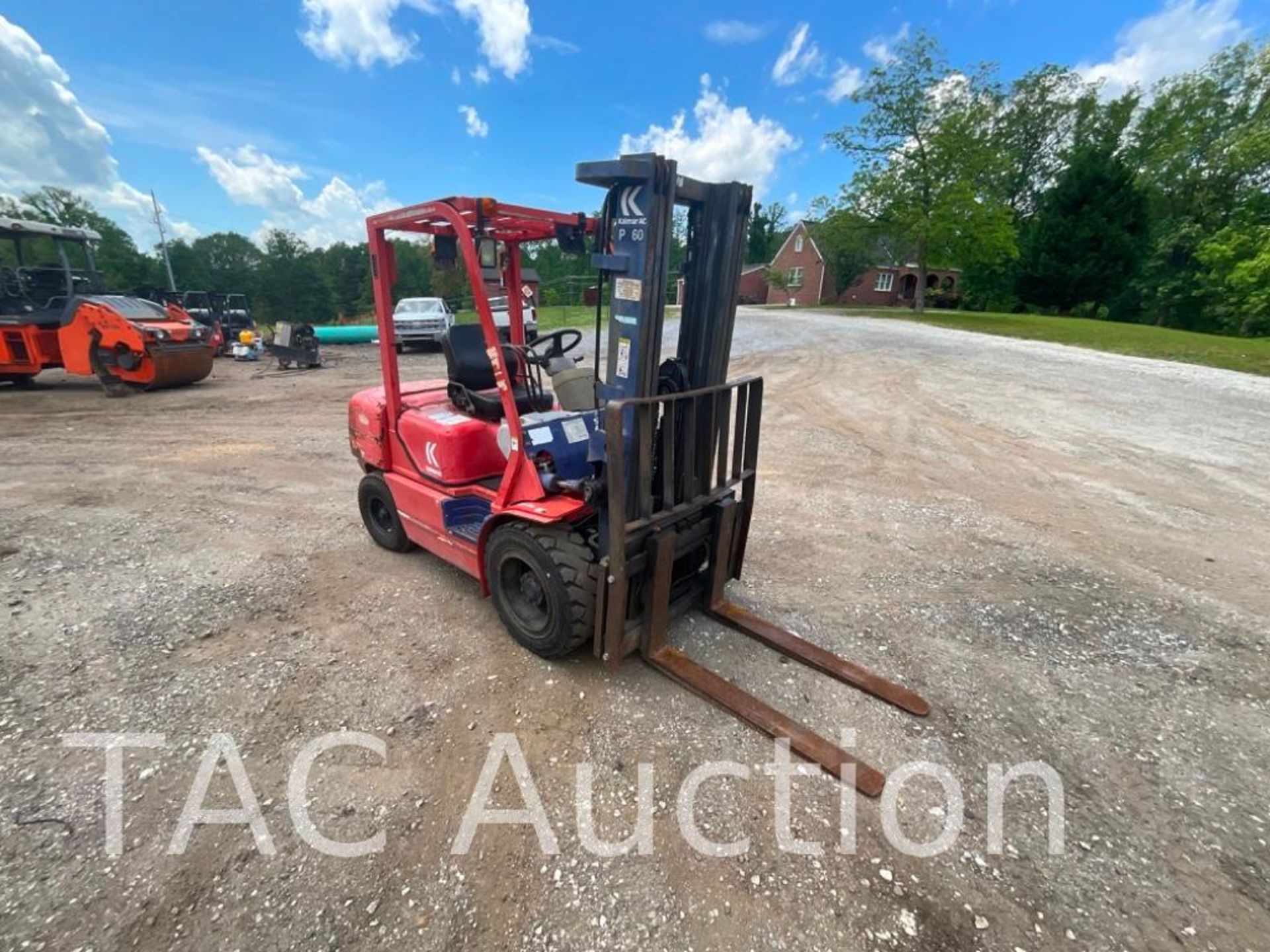 Kalmar P60BXPS 6000lb Diesel Forklift - Image 7 of 23