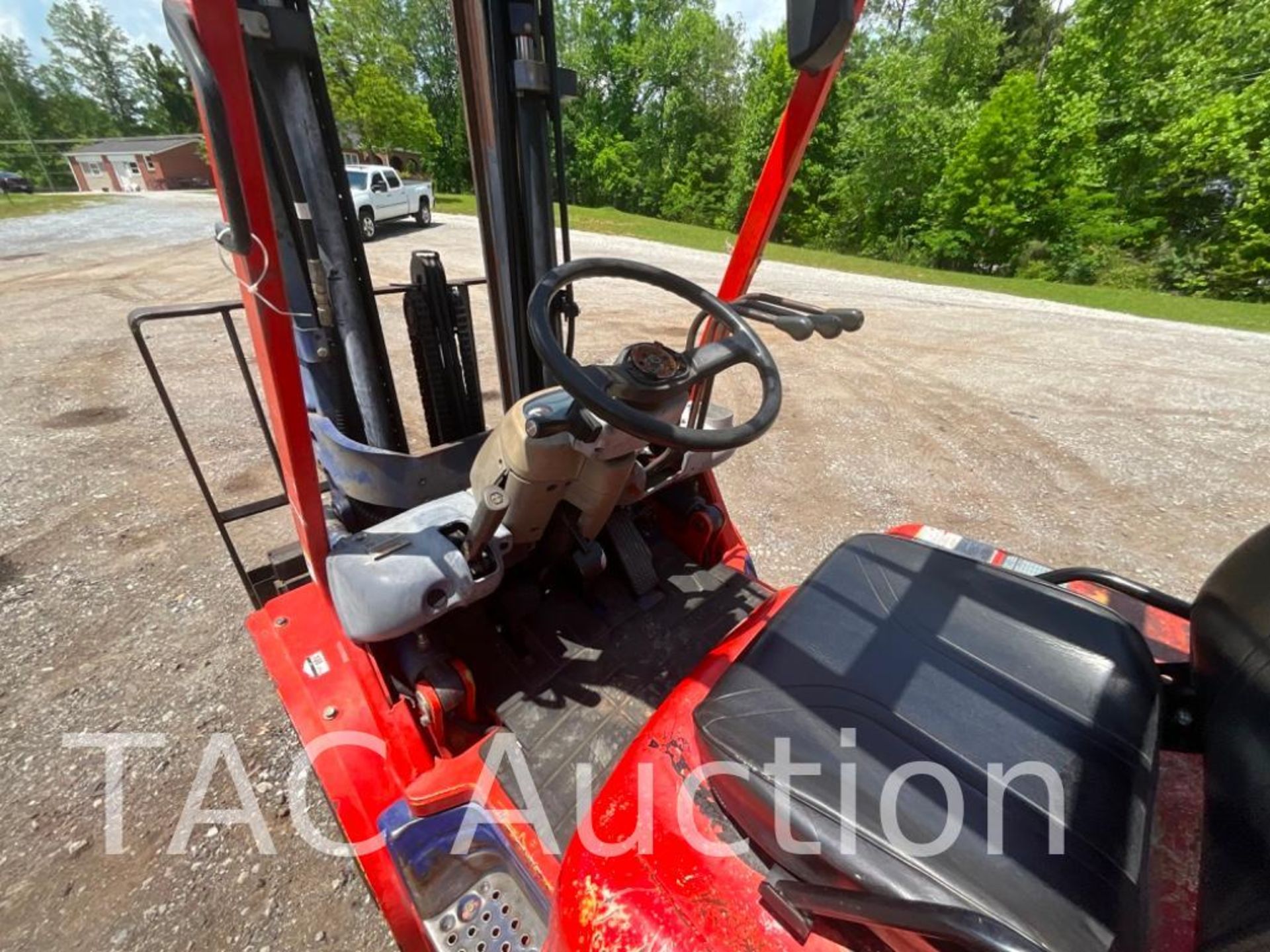 Kalmar AC 60BXPS 6000lb Diesel Forklift - Image 11 of 22