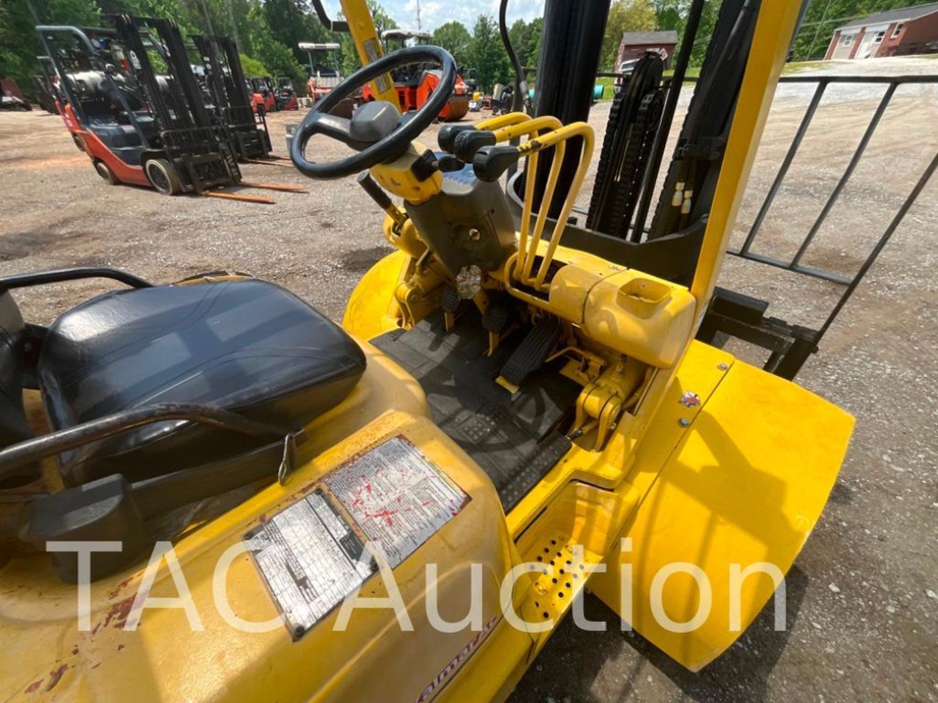 Kalmar P60BXPS 6000lb Diesel Forklift - Image 10 of 30