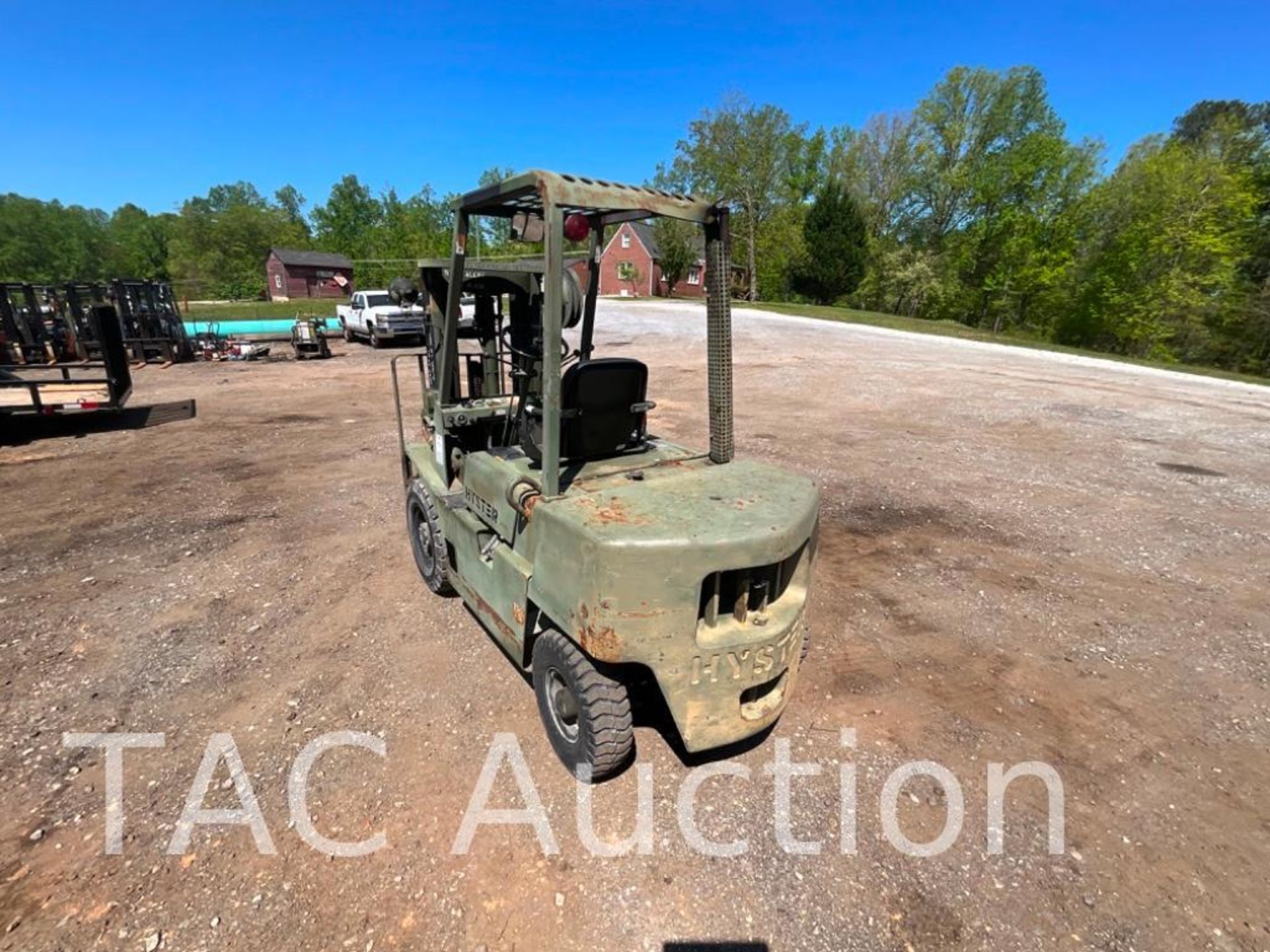 Hyster H40XL 4000lb Diesel Forklift - Image 3 of 22