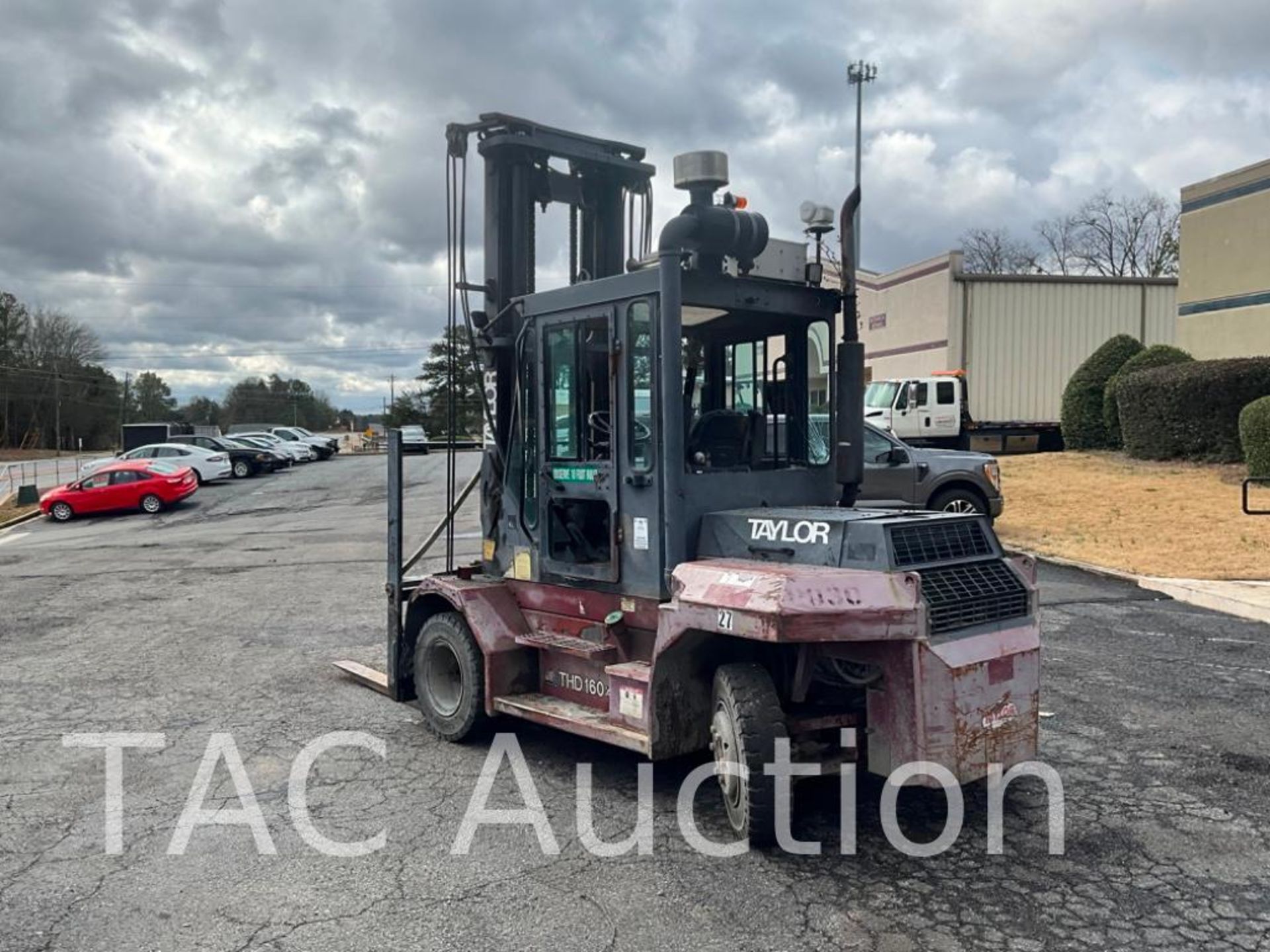 Taylor THD160 16,000lb Forklift - Image 3 of 35