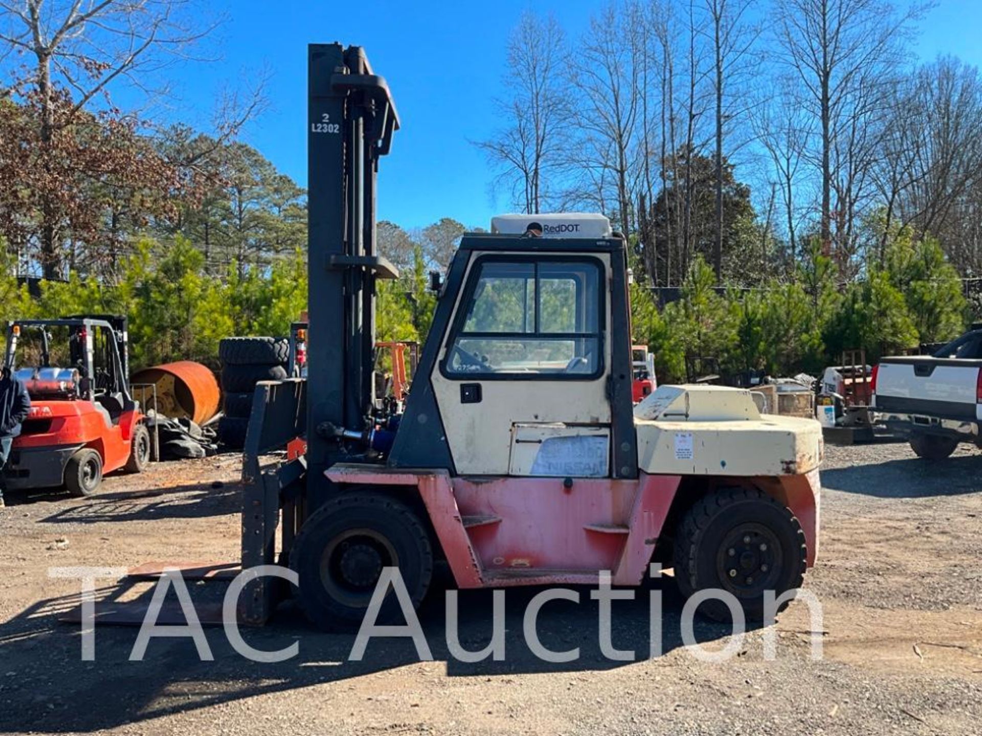 1998 Nissan VF05H70V 15,500lb Diesel Forklift - Image 2 of 30