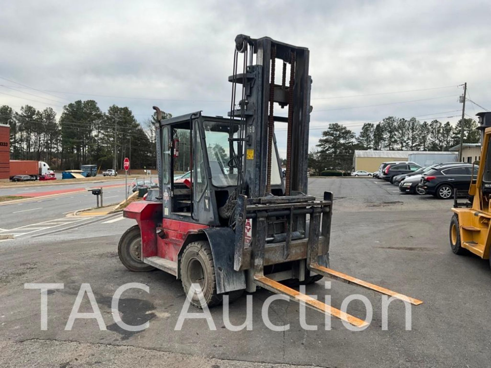 TAYLOR BIG RED 16000lb Forklift - Image 7 of 33