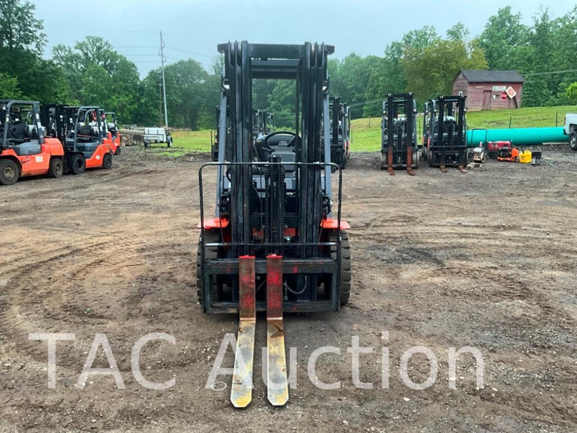 Toyota 7FD420 4000lb Diesel Forklift - Image 8 of 32