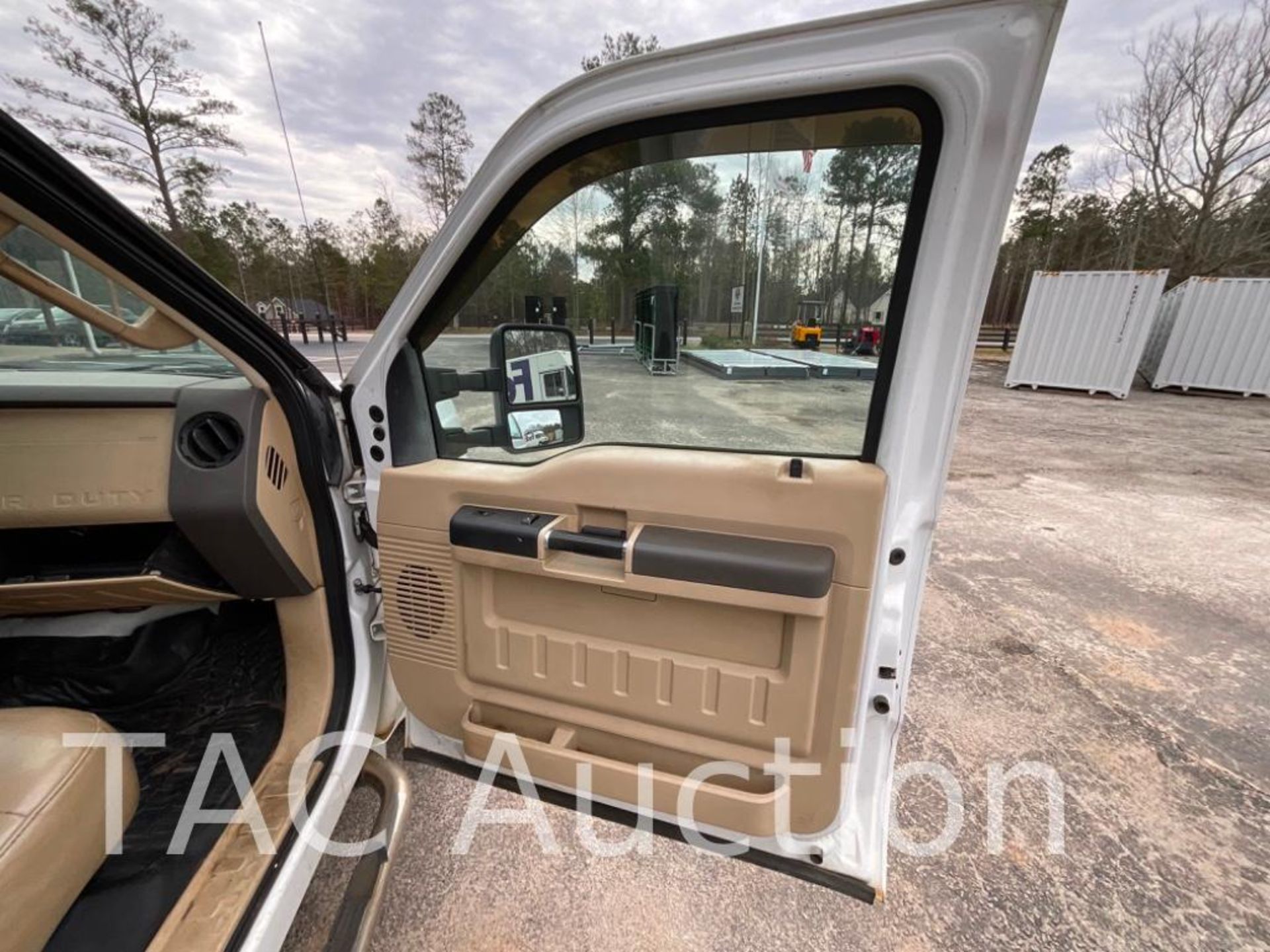 2008 Ford F-350 Super Duty Crew Cab Pickup Truck - Image 16 of 50