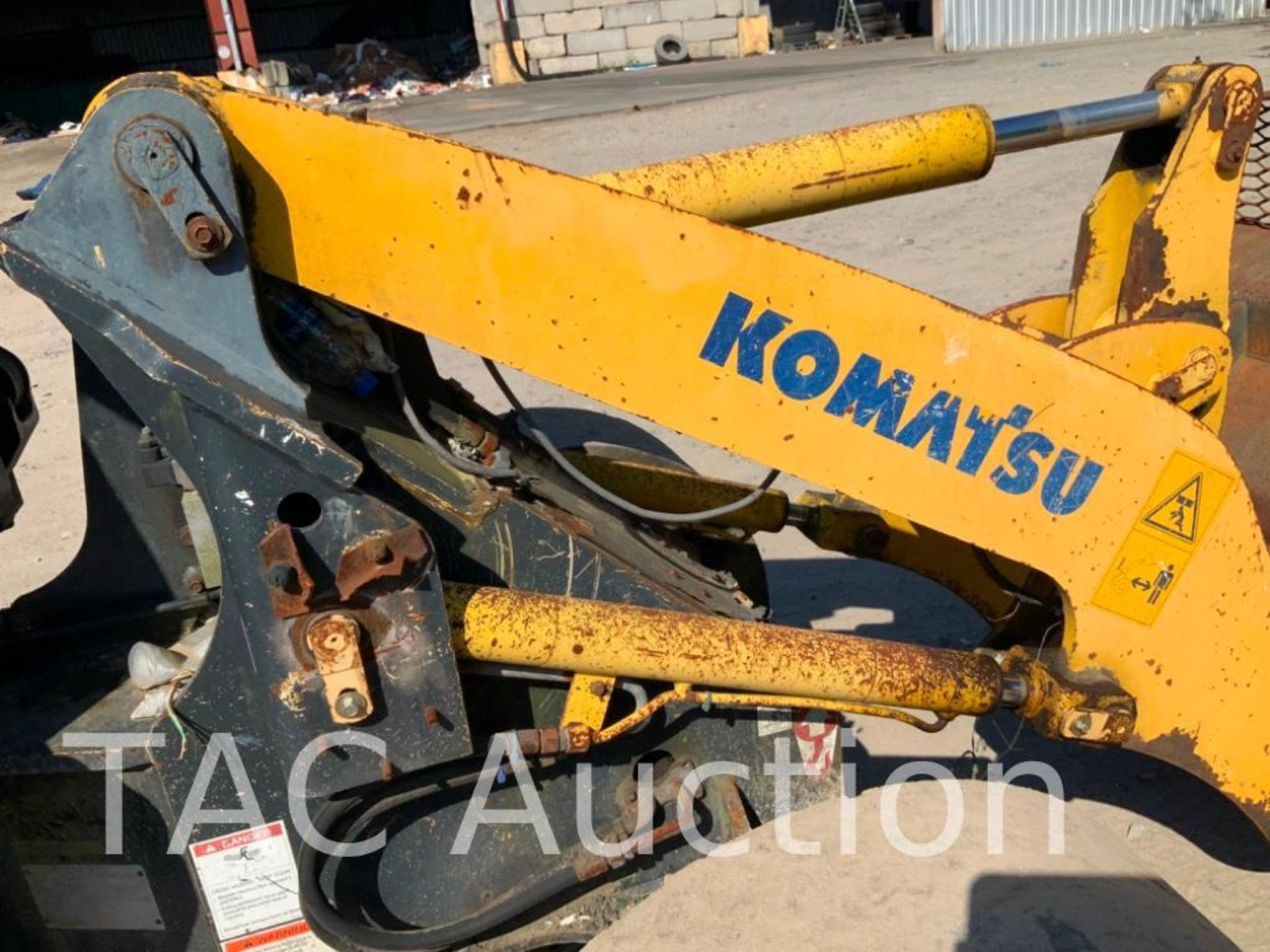 Komatsu WA80-6 Wheel Loader - Image 11 of 45
