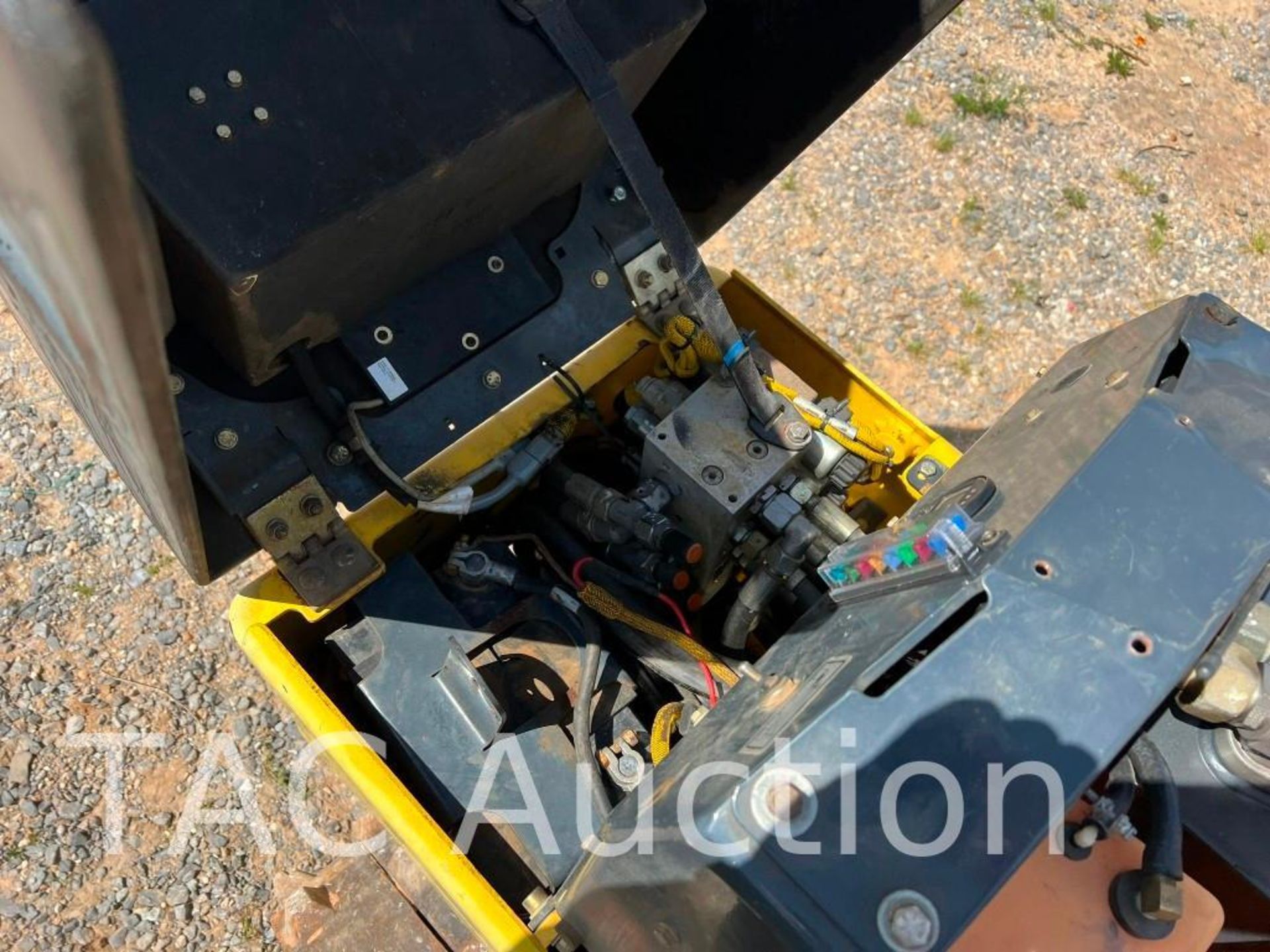 2012 Bomag BMP8500 Walk Behind Compactor - Bild 17 aus 24