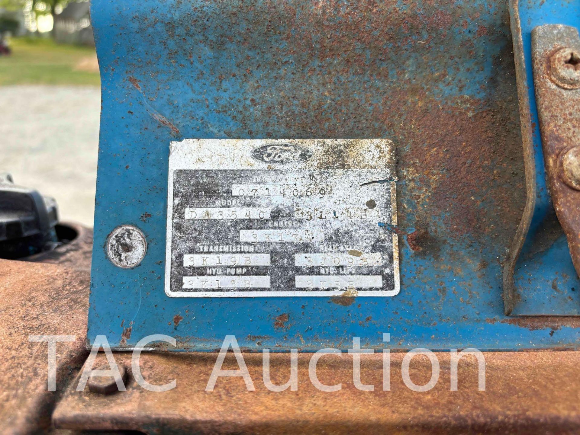 1985 Ford 4610 Farm Tractor - Image 14 of 22