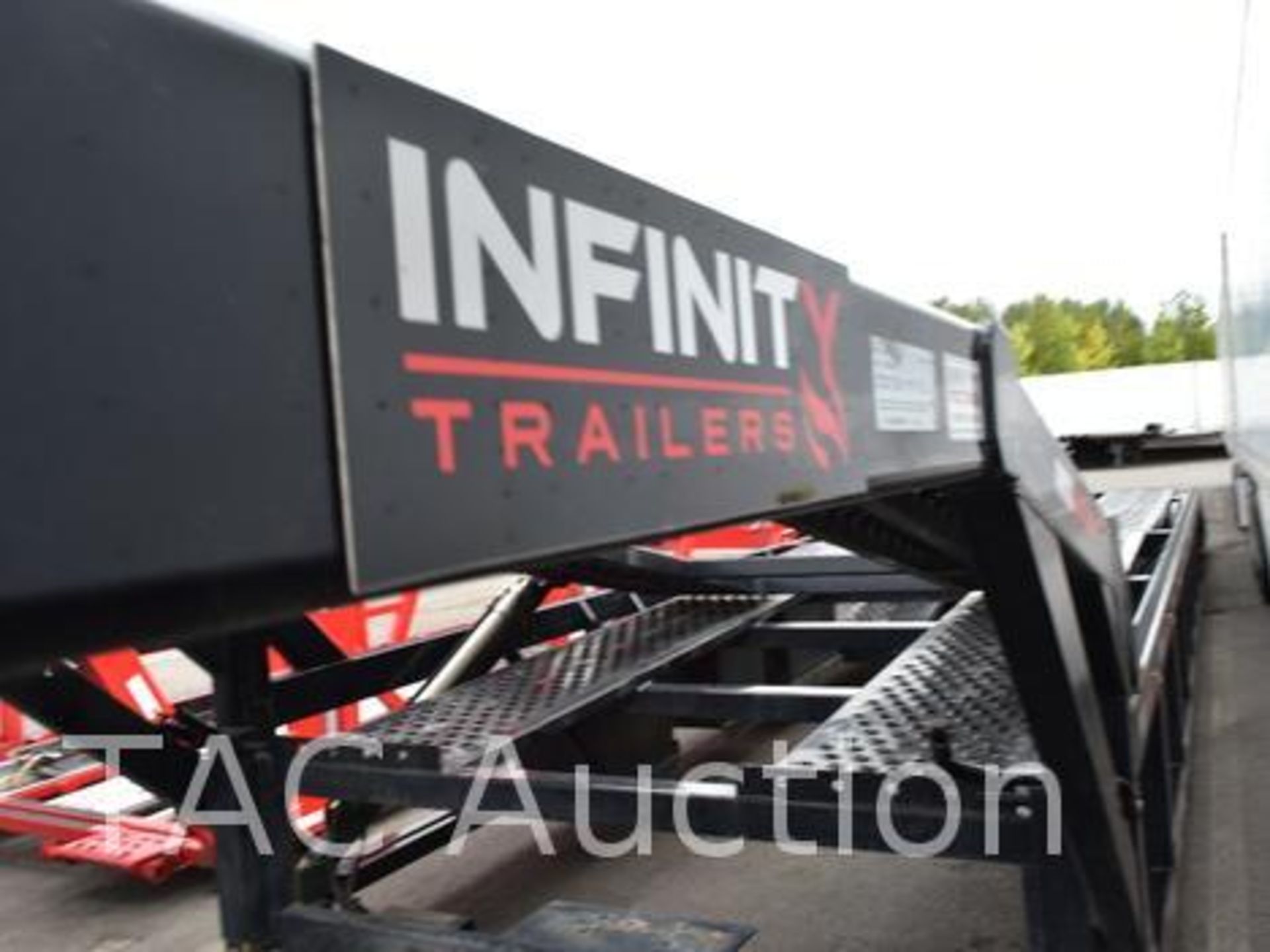 2021 Infinity 50ft (5) Car Hauler - Image 16 of 36