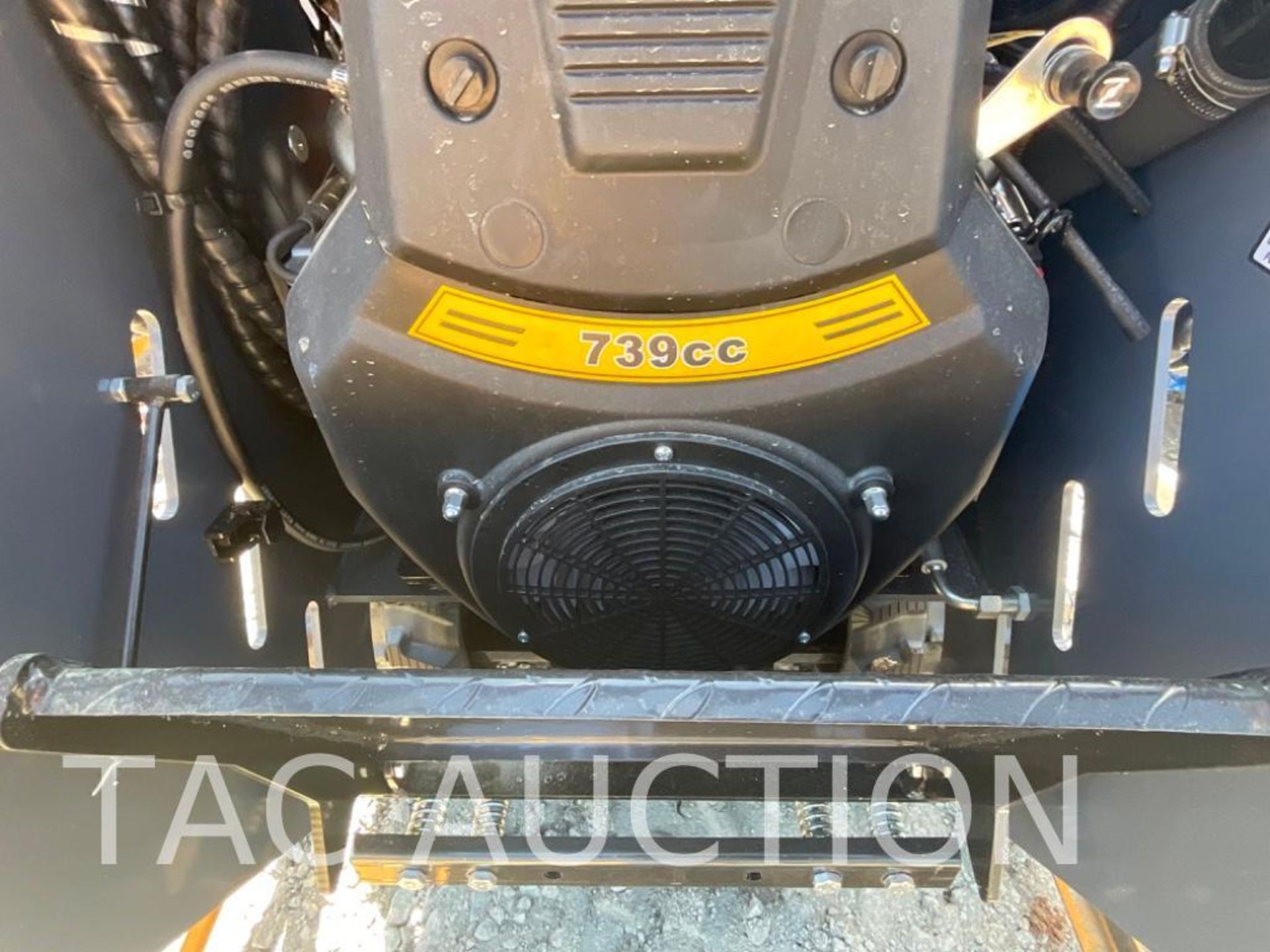 New AGT KTT23 Mini Skid Steer - Image 13 of 18