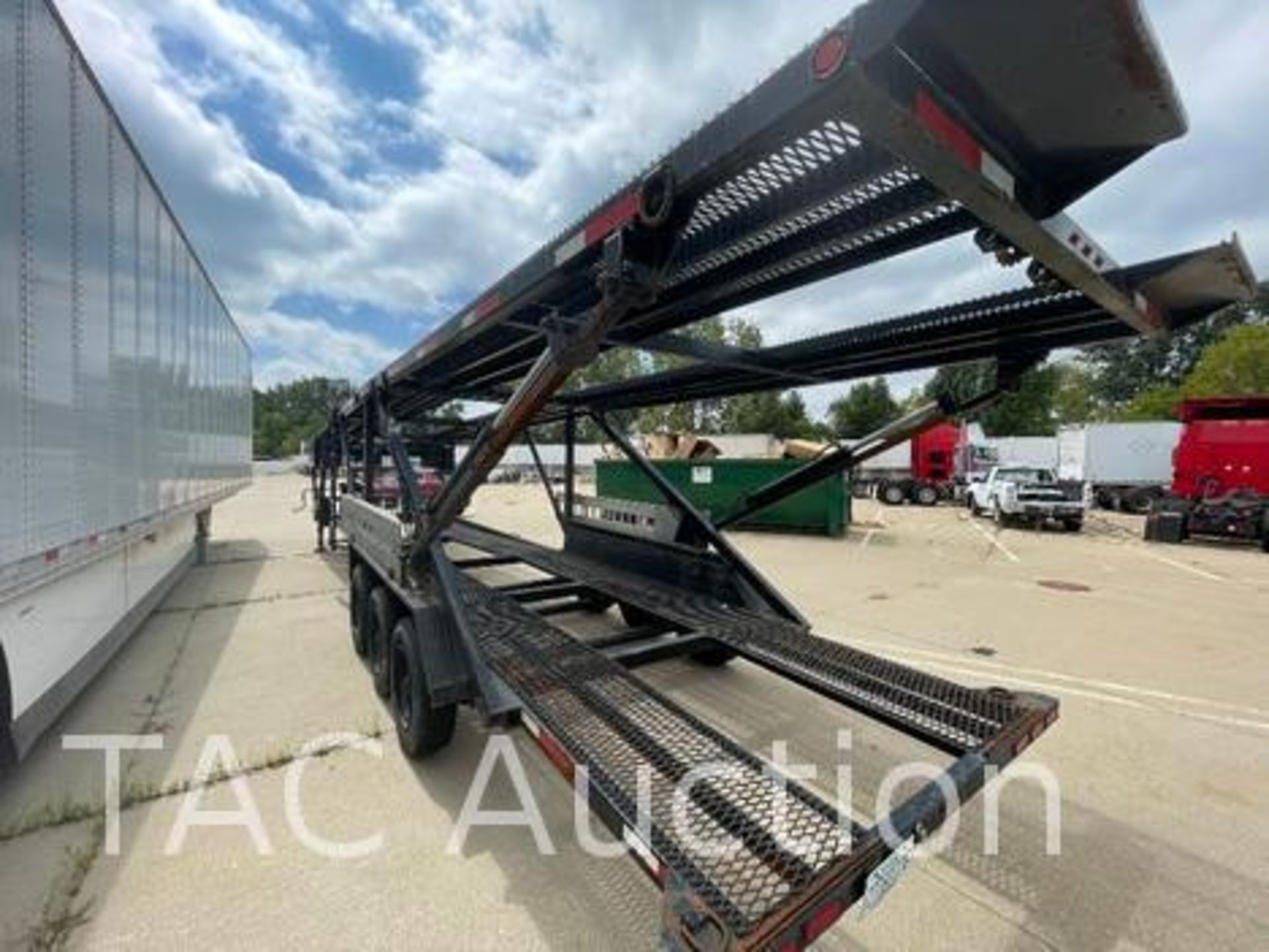 2020 Texas Pride 45ft Gooseneck Car Hauler - Image 8 of 39