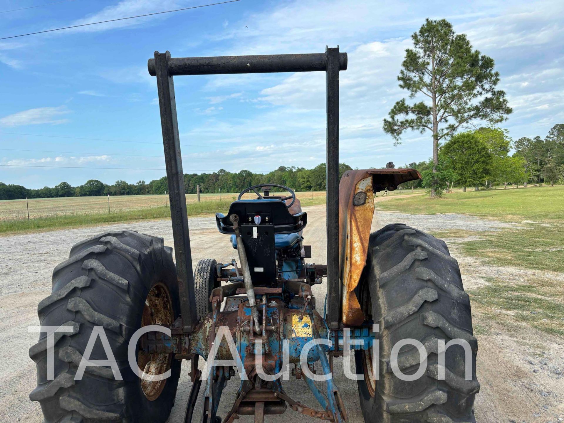 1985 Ford 4610 Farm Tractor - Image 17 of 22