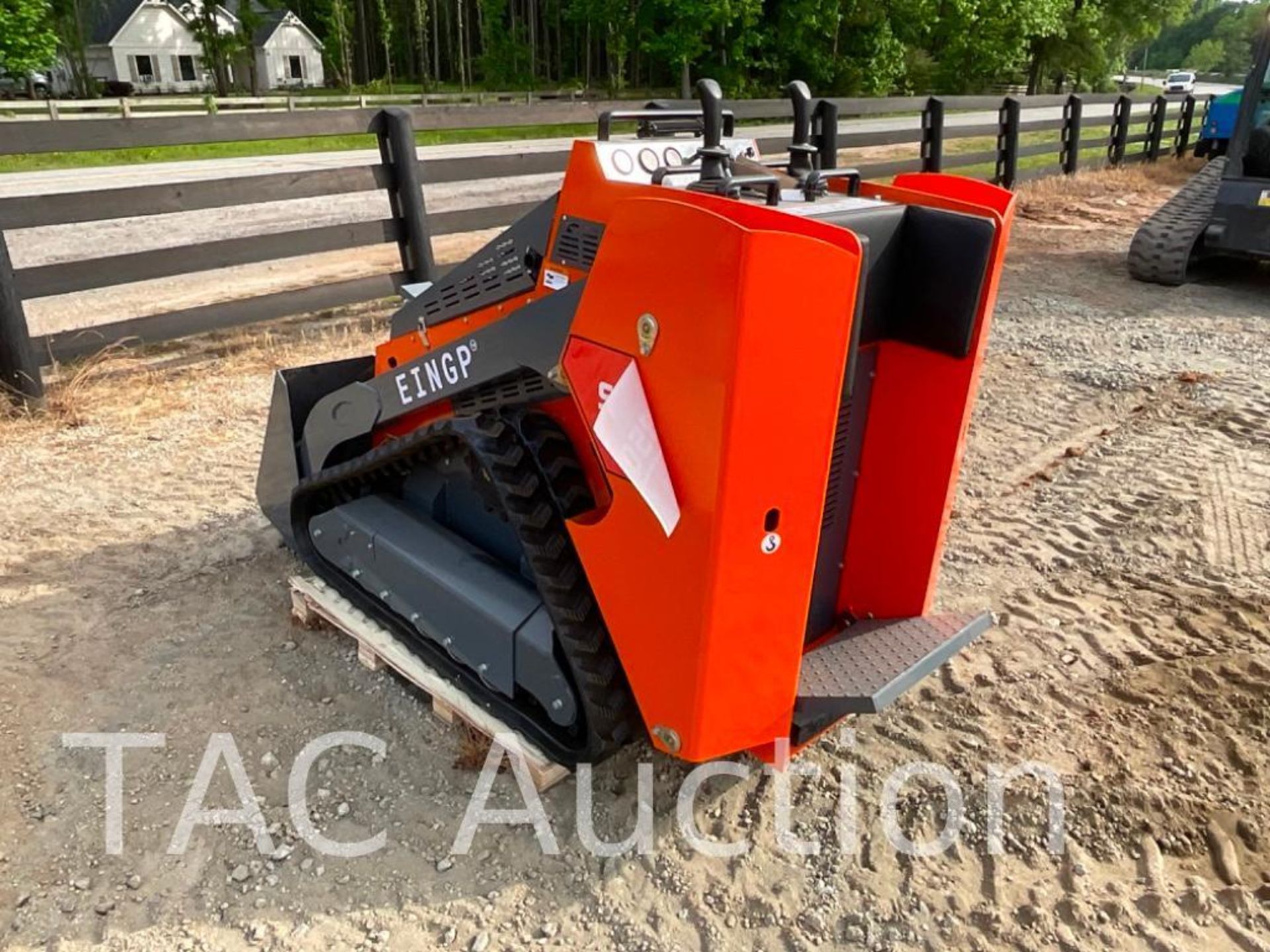 New SCL850 Mini Skid Steer Loader - Image 5 of 14