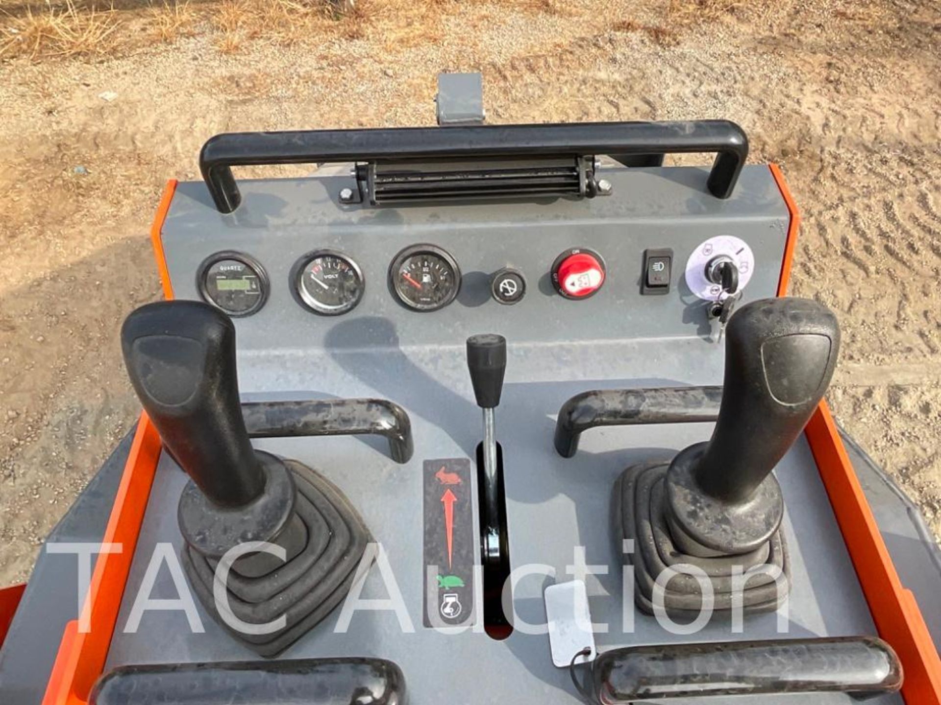 New SCL850 Mini Skid Steer Loader - Image 11 of 14