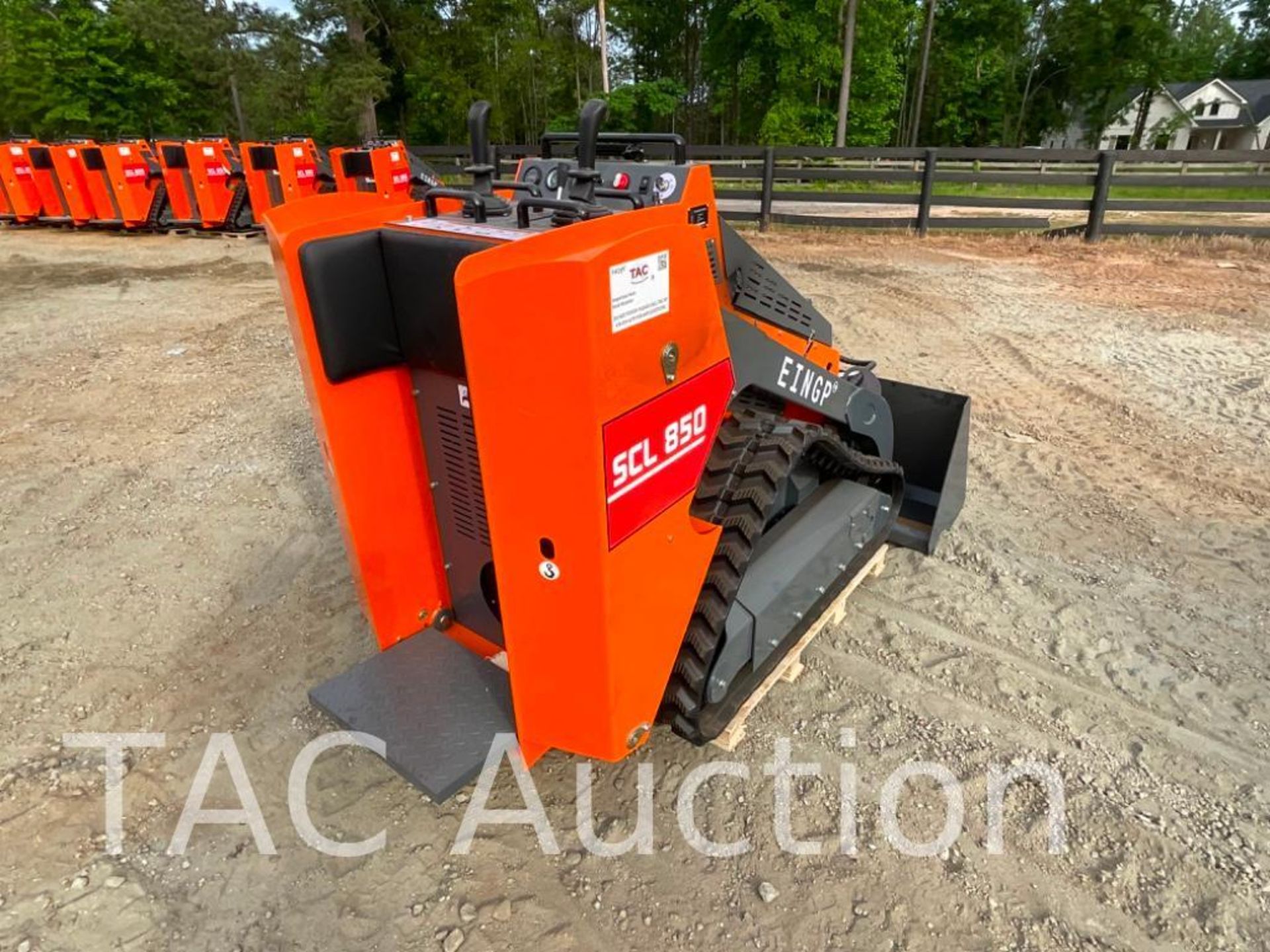 New SCL850 Mini Skid Steer Loader - Image 7 of 14