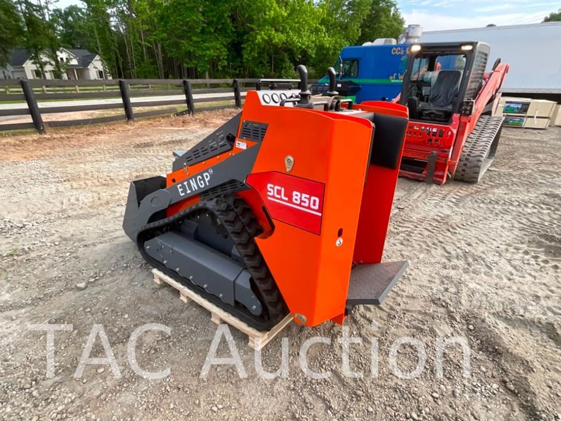 New SCL850 Mini Skid Steer Loader - Image 5 of 14