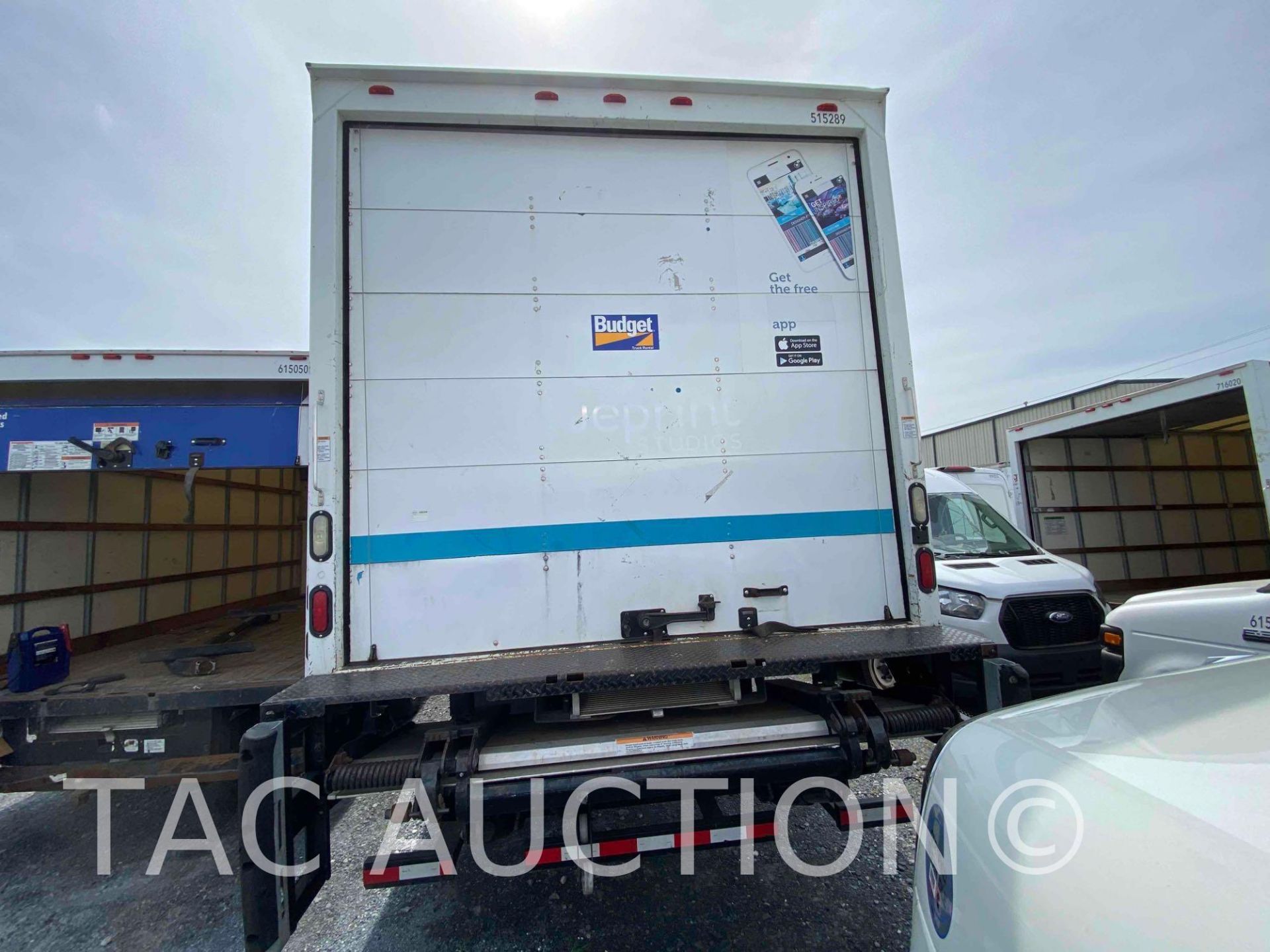2016 Hino 268 26ft Box Truck - Image 6 of 64