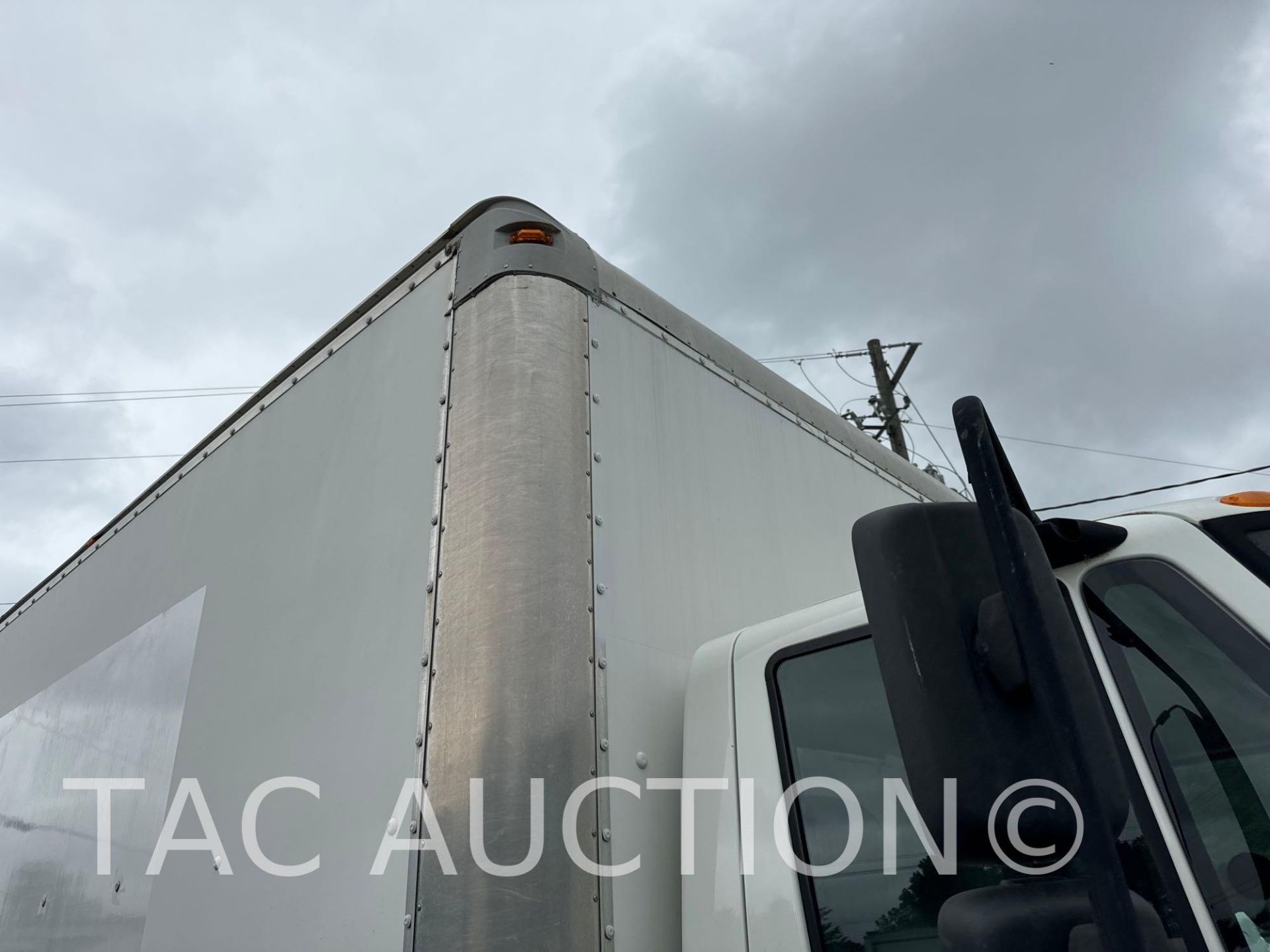 2017 International Durastar 4300 26ft Box Truck - Image 11 of 63