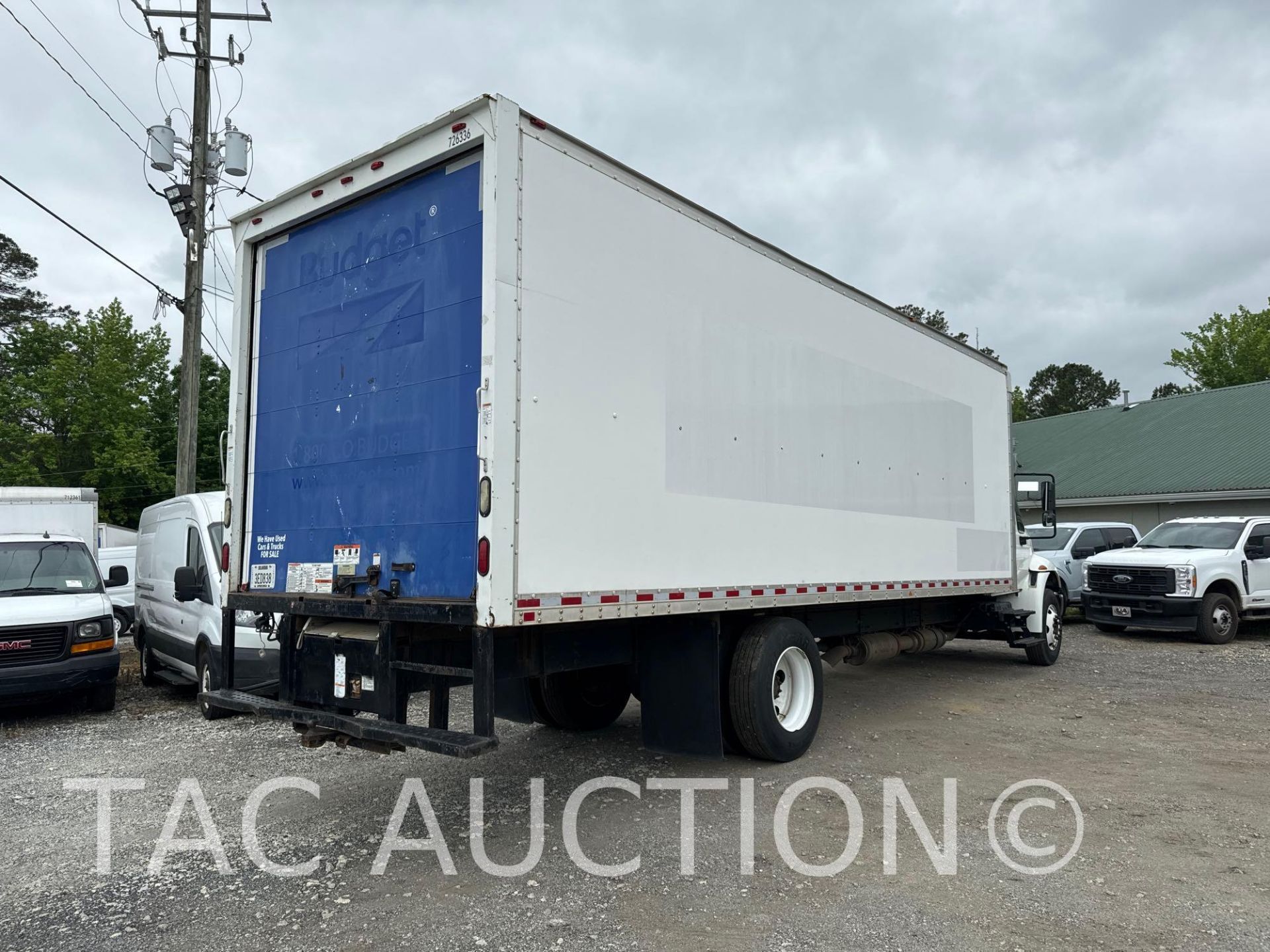 2017 International Durastar 4300 26ft Box Truck - Image 4 of 63