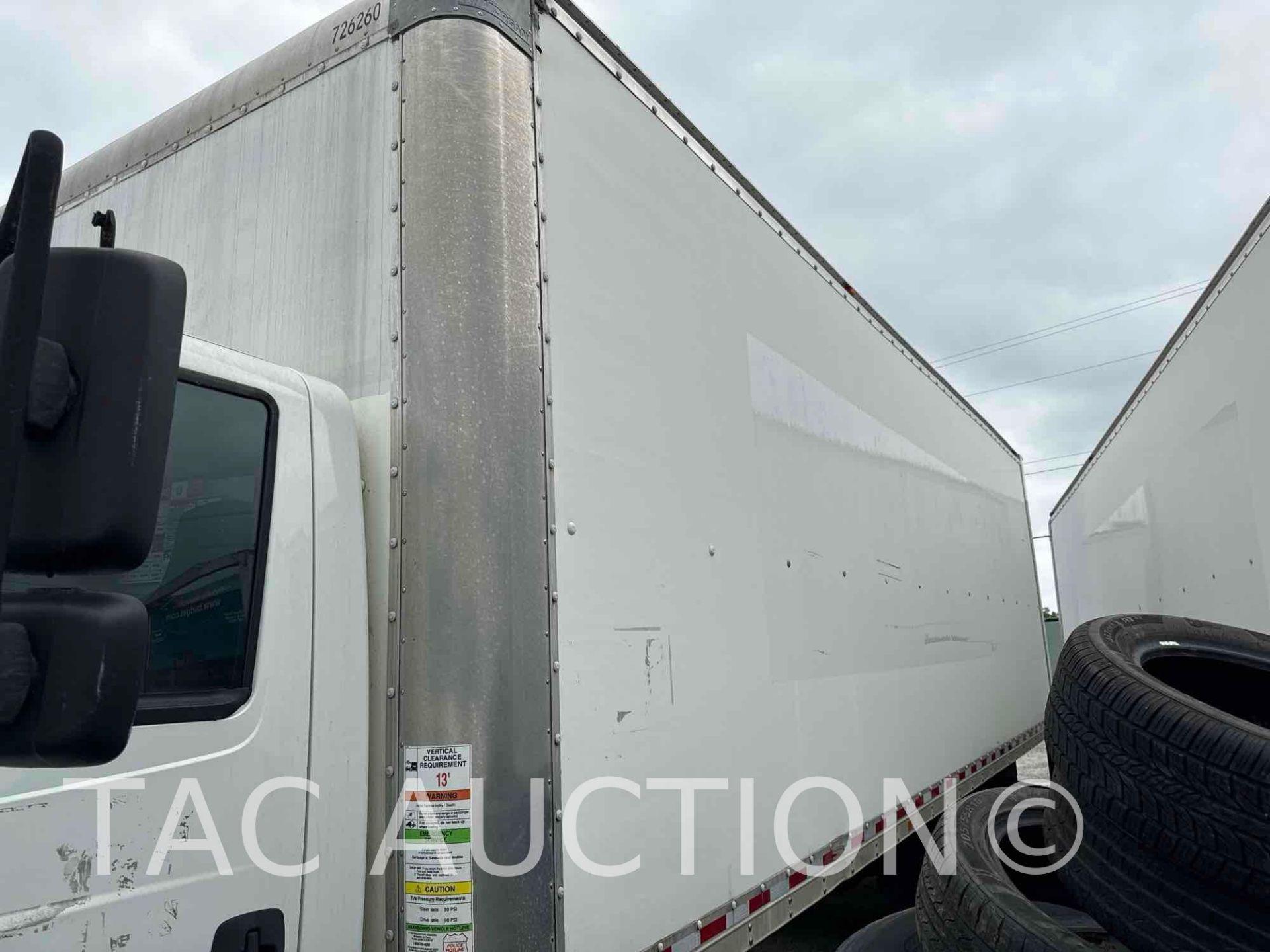 2017 International Durastar 4300 26ft Box Truck - Image 5 of 42