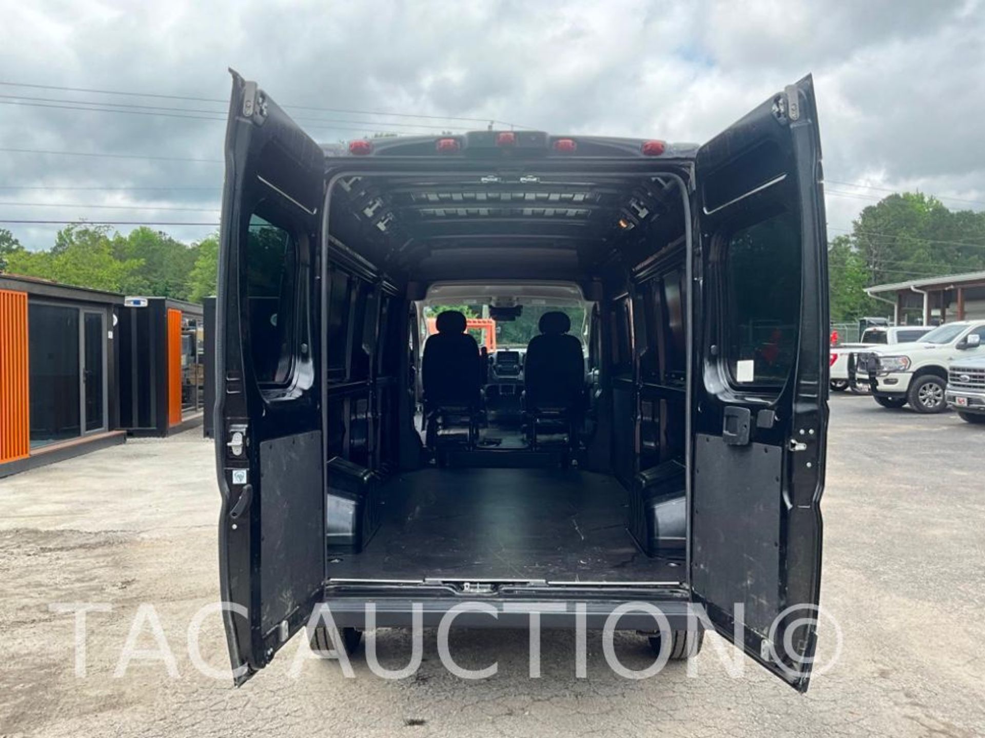 2023 Ram ProMaster 2500 Cargo Van - Image 36 of 47