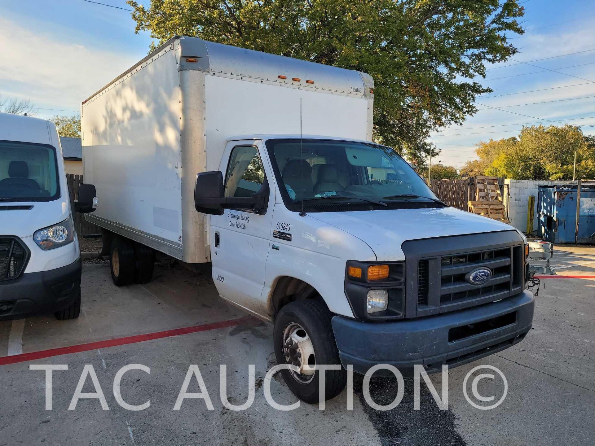 2016 Ford E-350 16ft Box Truck - Image 3 of 46