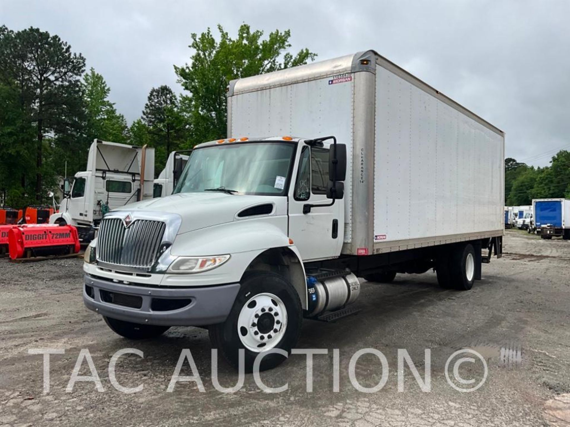 2015 International DuraStar 4300 26ft Box Truck